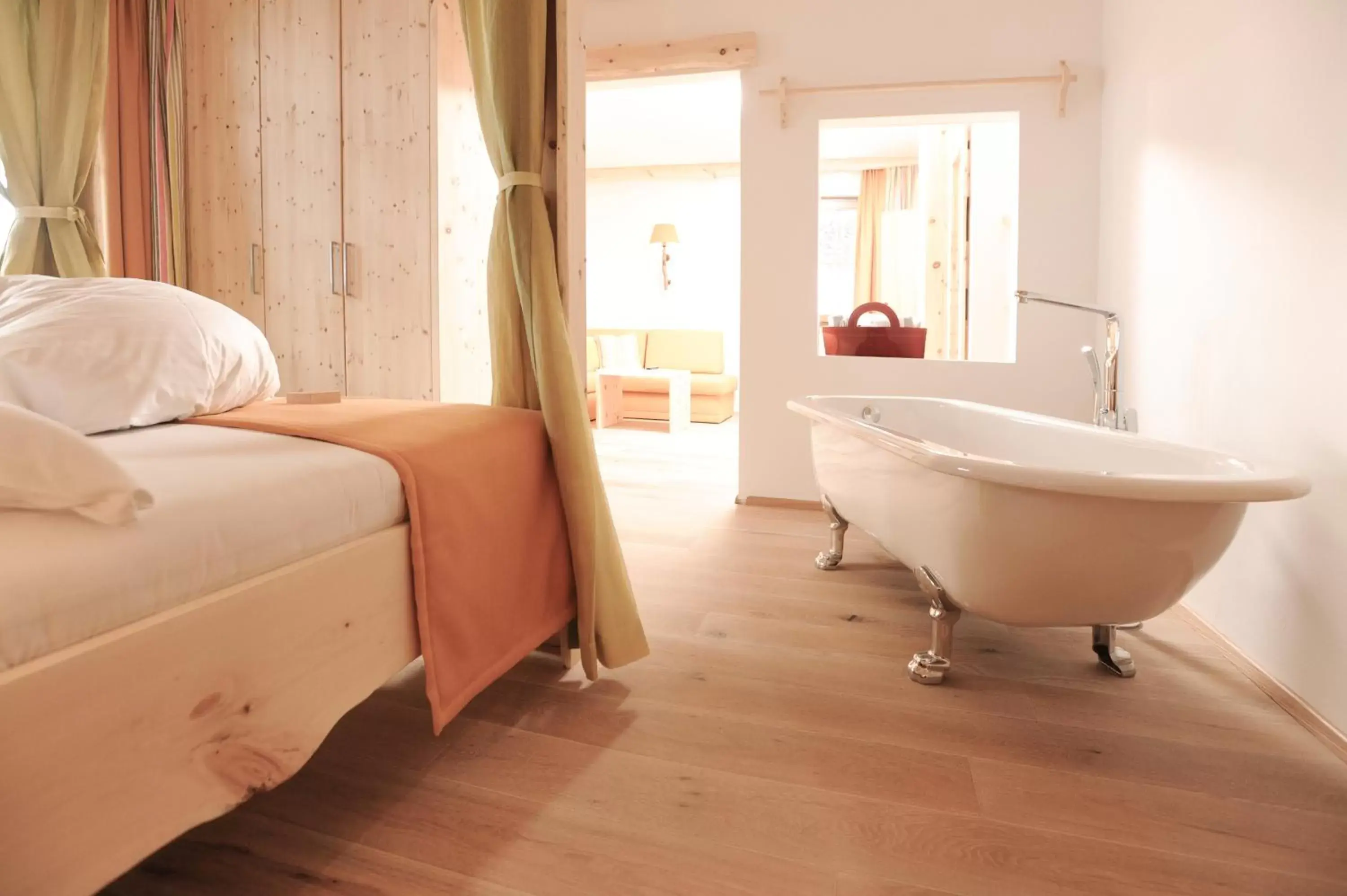 Photo of the whole room, Bathroom in Natur- und Wellnesshotel Höflehner