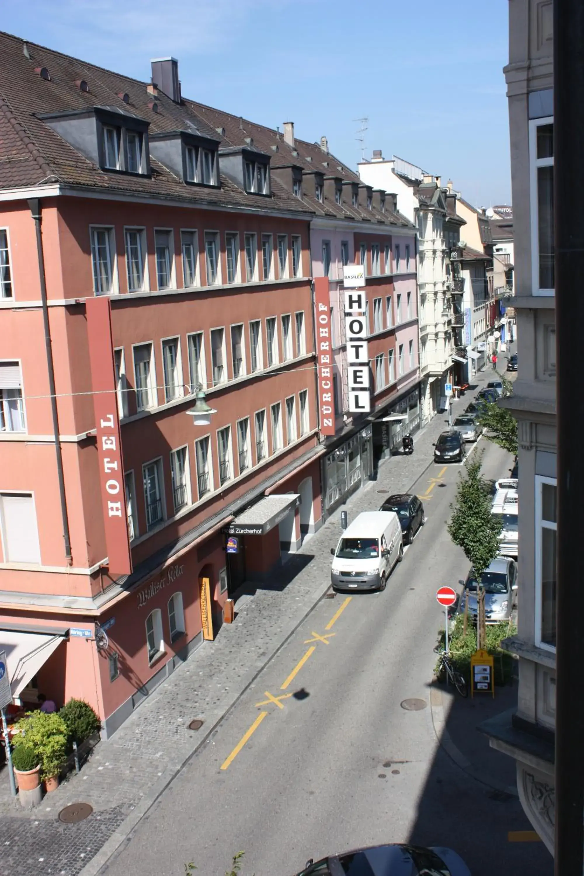 Facade/entrance in Alexander Guesthouse Zurich Old Town