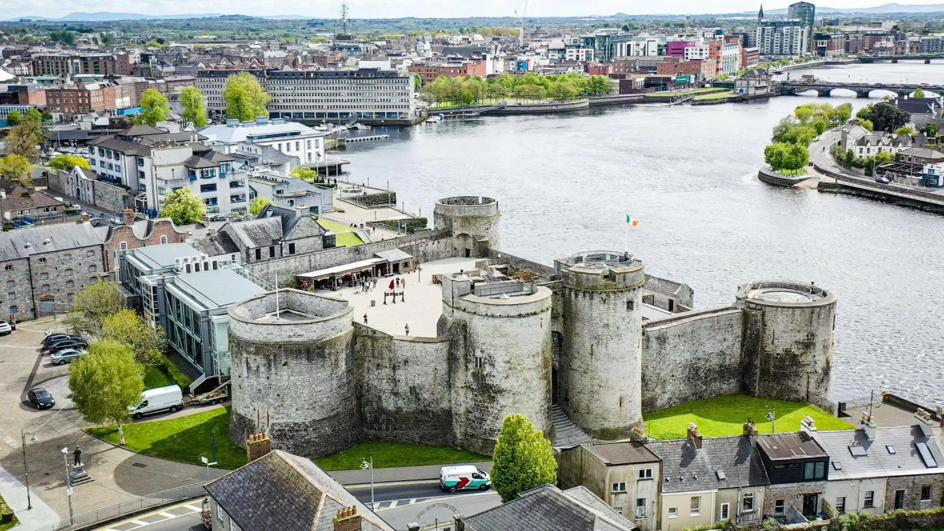 Off site, Bird's-eye View in Radisson BLU Hotel and Spa, Limerick