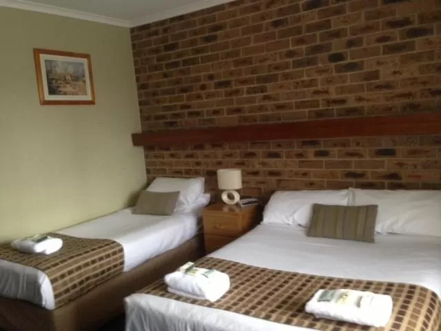 Bed in Gisborne Motel