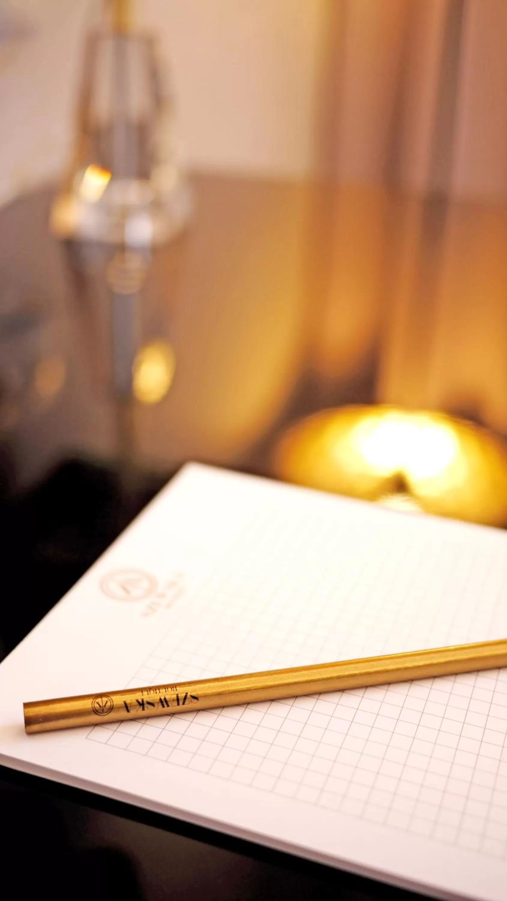 Logo/Certificate/Sign in SZEWSKA 22 BOUTIQUE