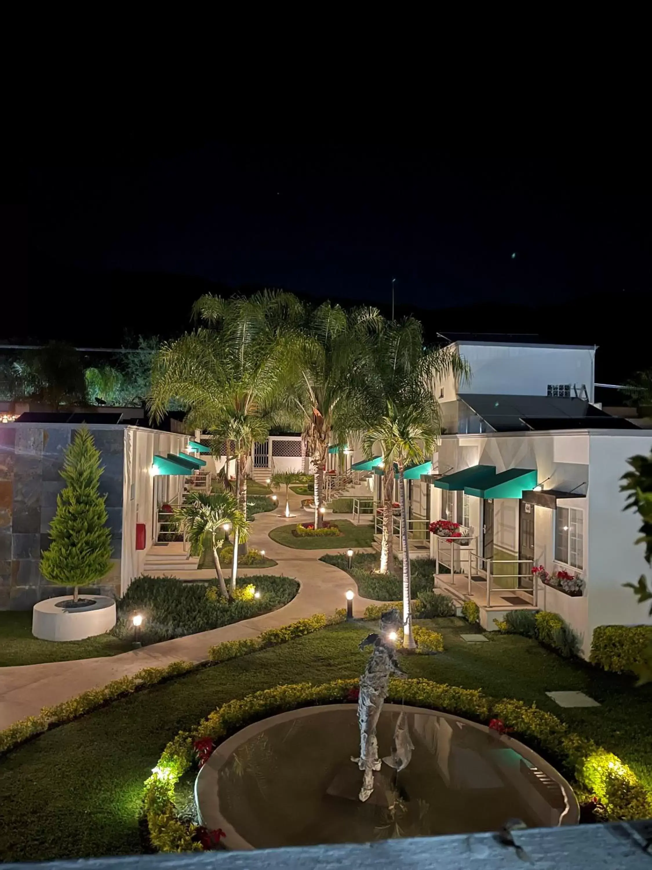 Property building, Pool View in Hotel del Pescador