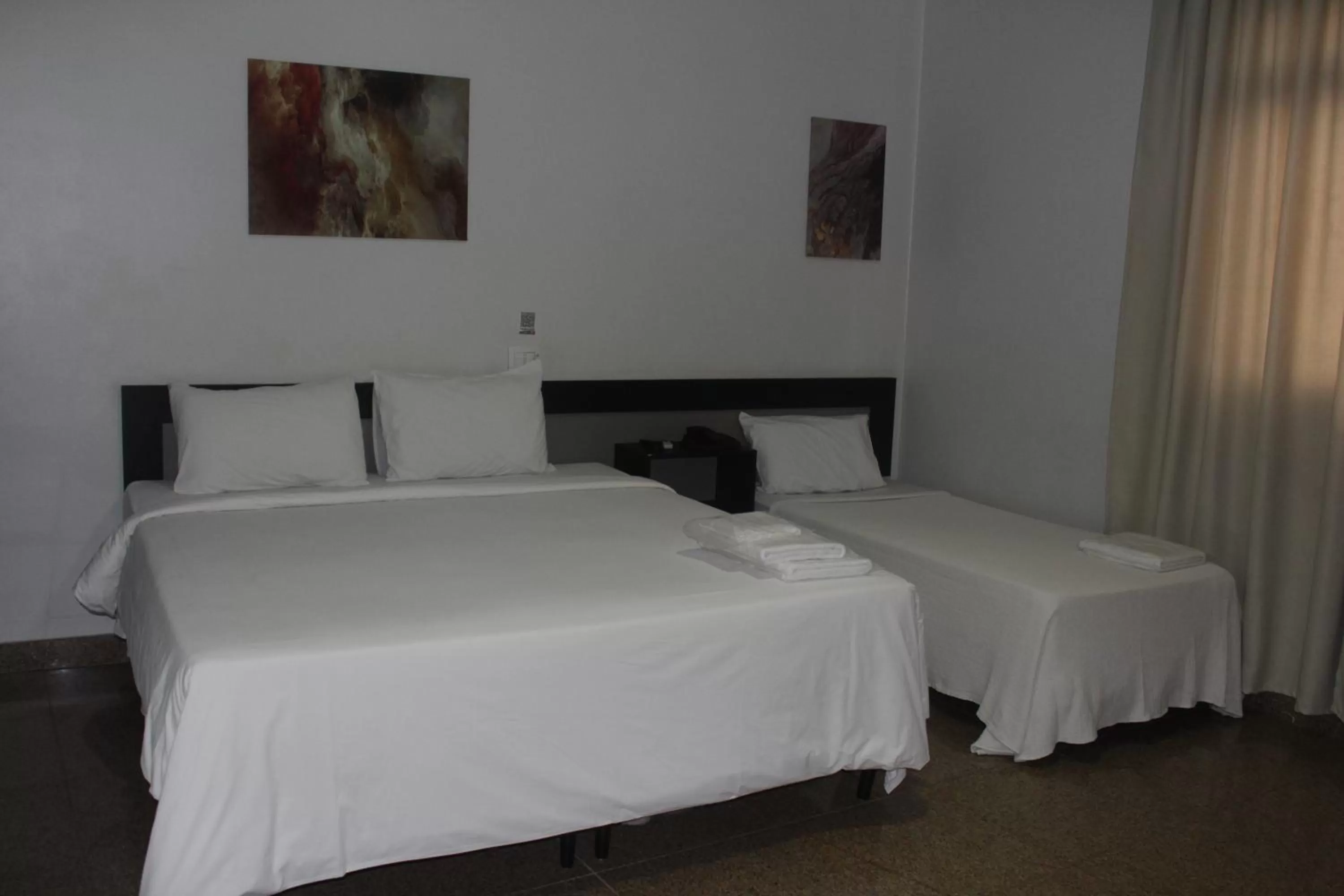 Photo of the whole room, Bed in Hotel Oscar Blue Montes Claros