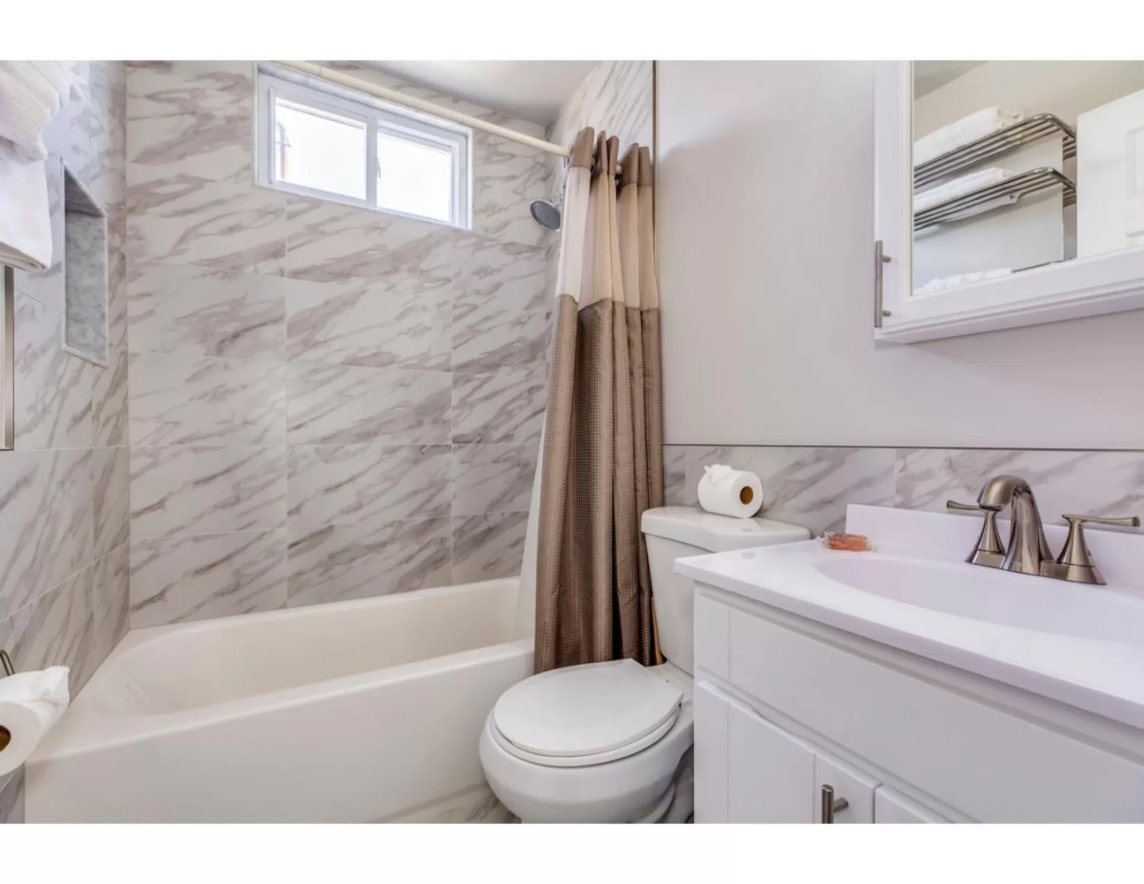 Bathroom in Colonial Shores Resort