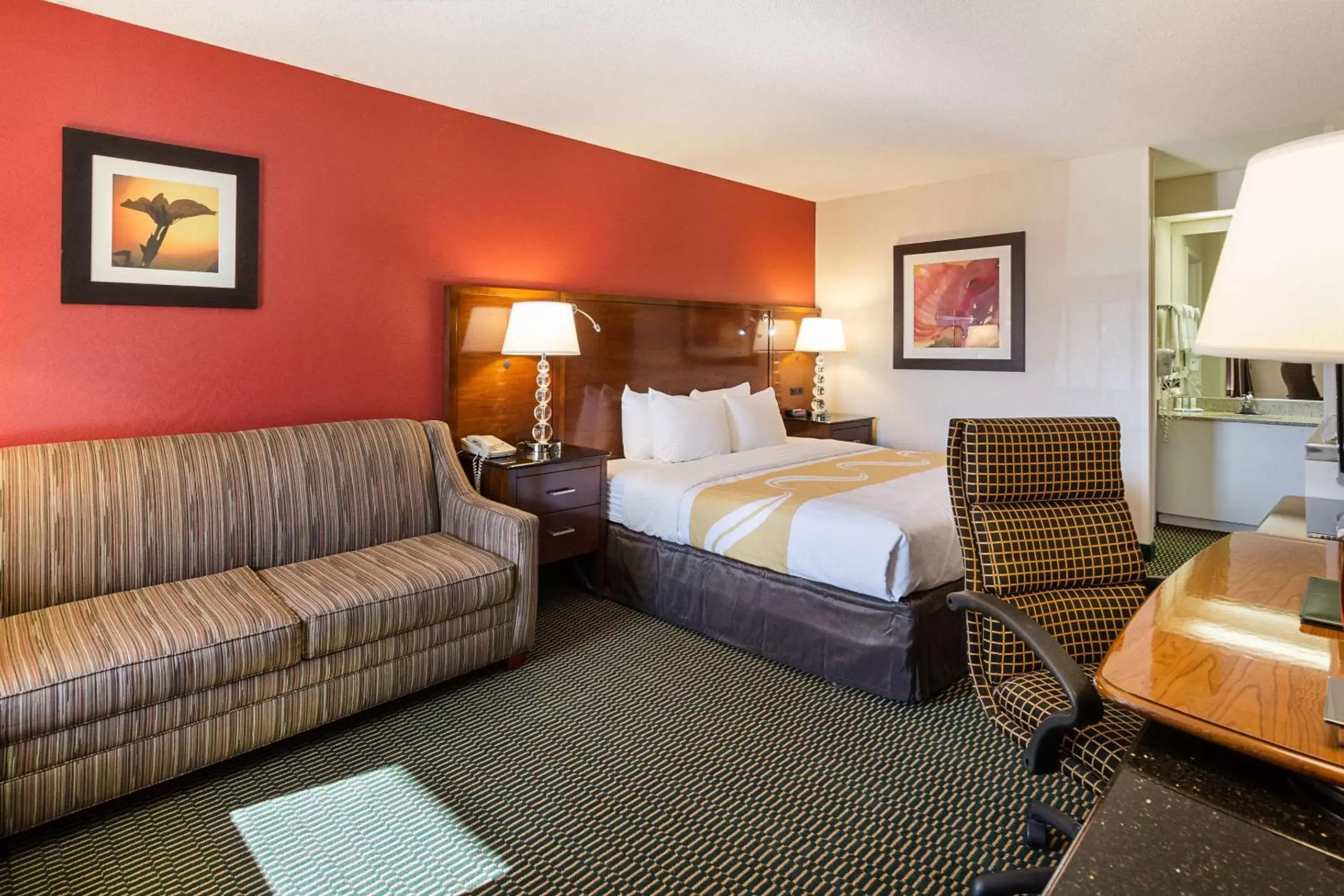 Photo of the whole room in Quality Inn Christiansburg - Blacksburg