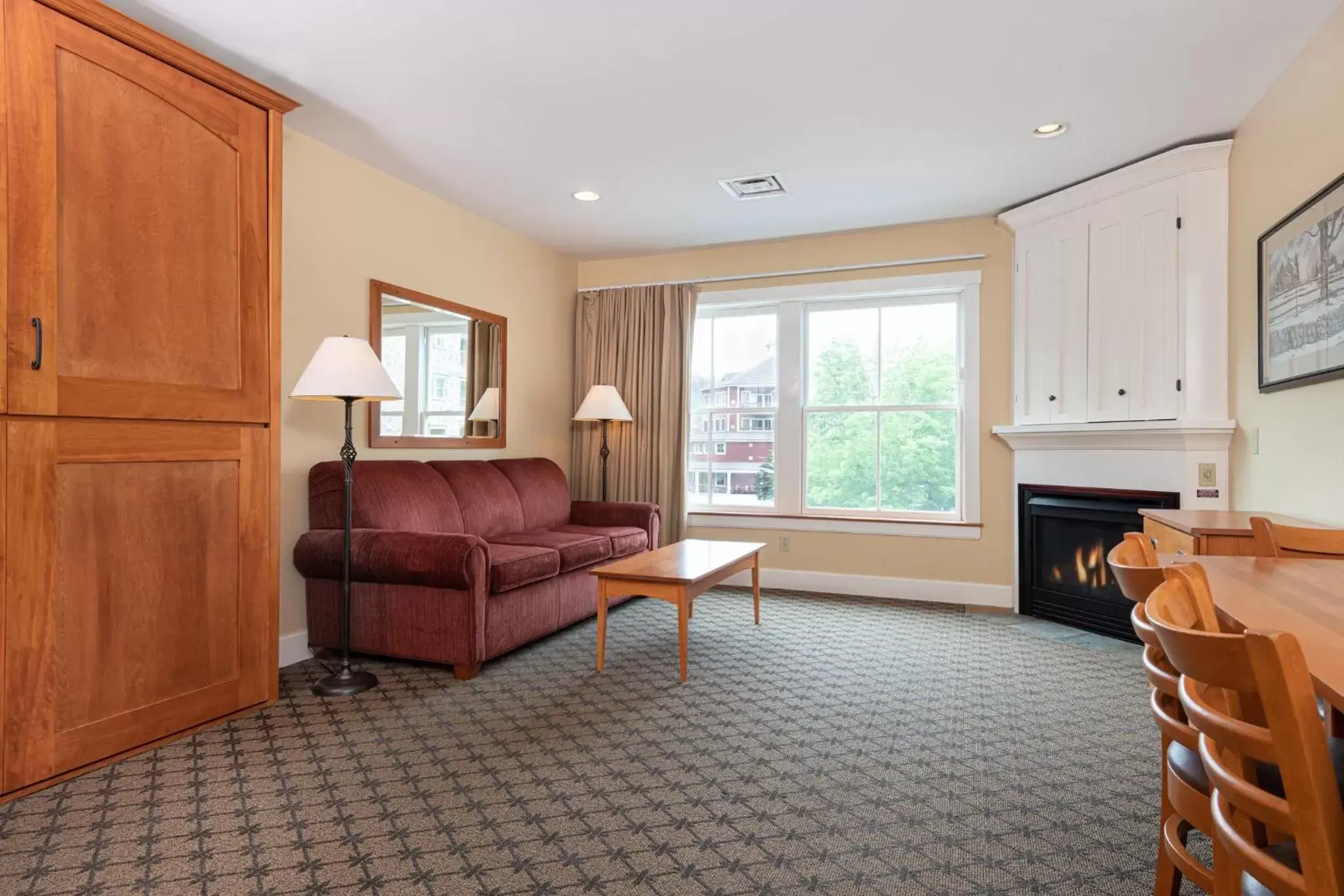 Photo of the whole room, Seating Area in Jackson Gore Village on Okemo Mountain