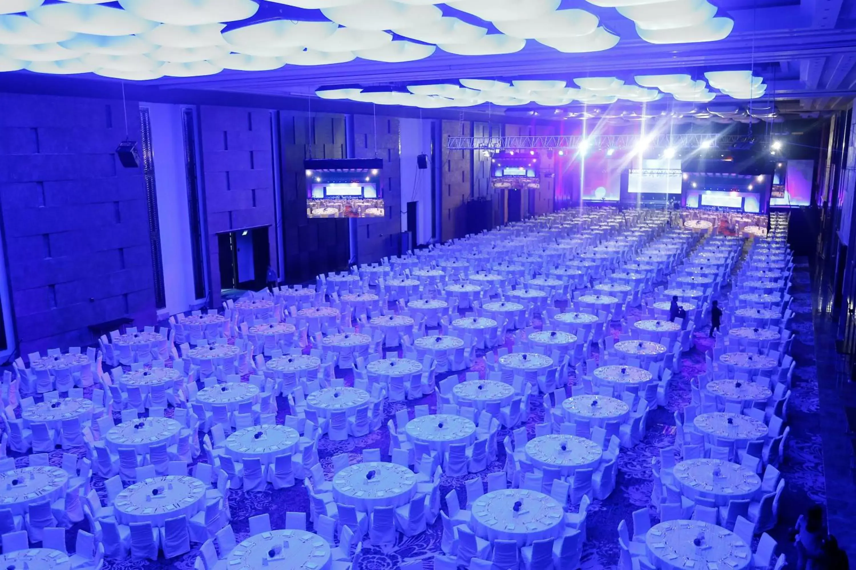 Meeting/conference room, Banquet Facilities in Manila Marriott Hotel