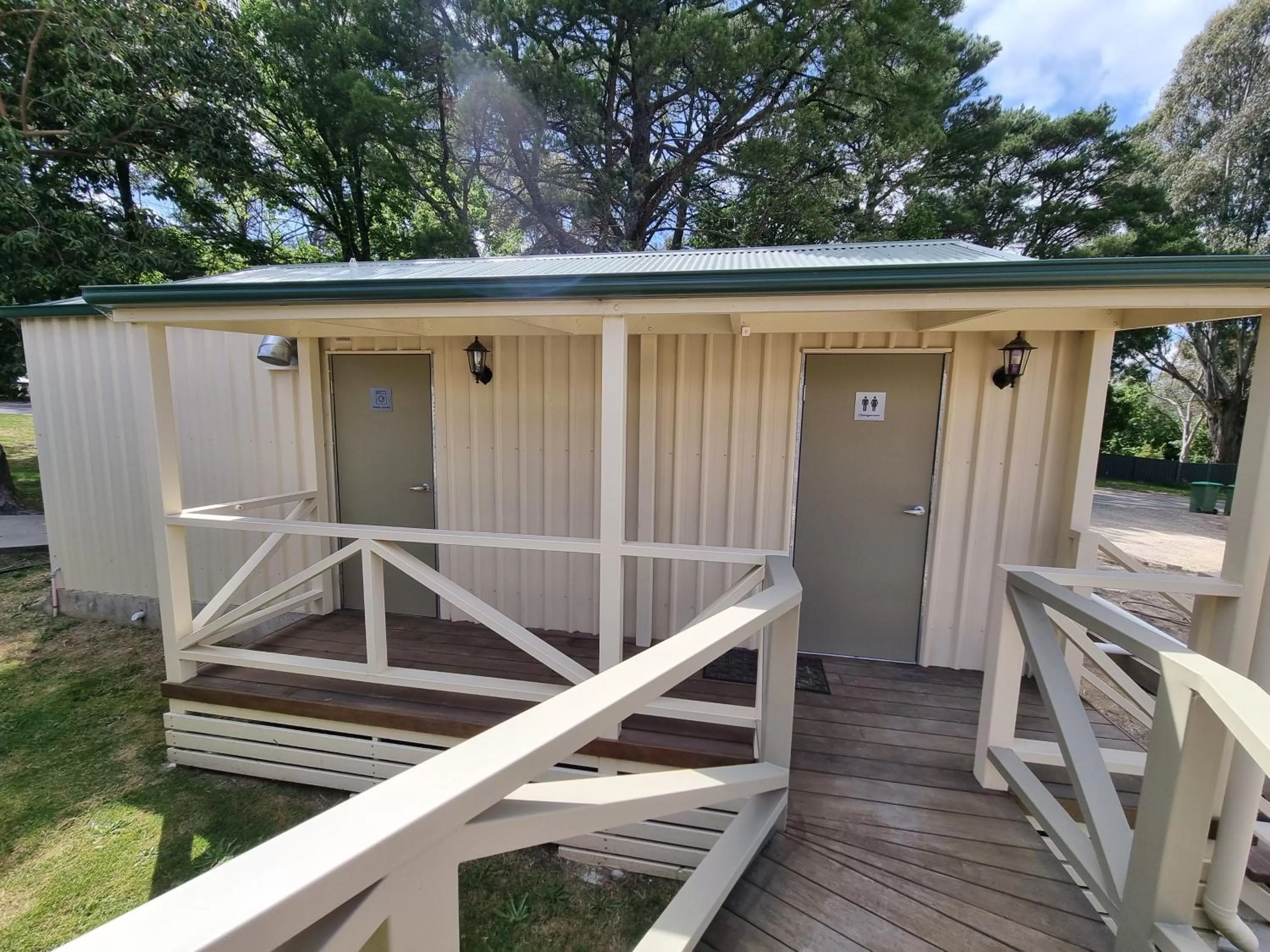 Property building in Golden Heritage Accommodation