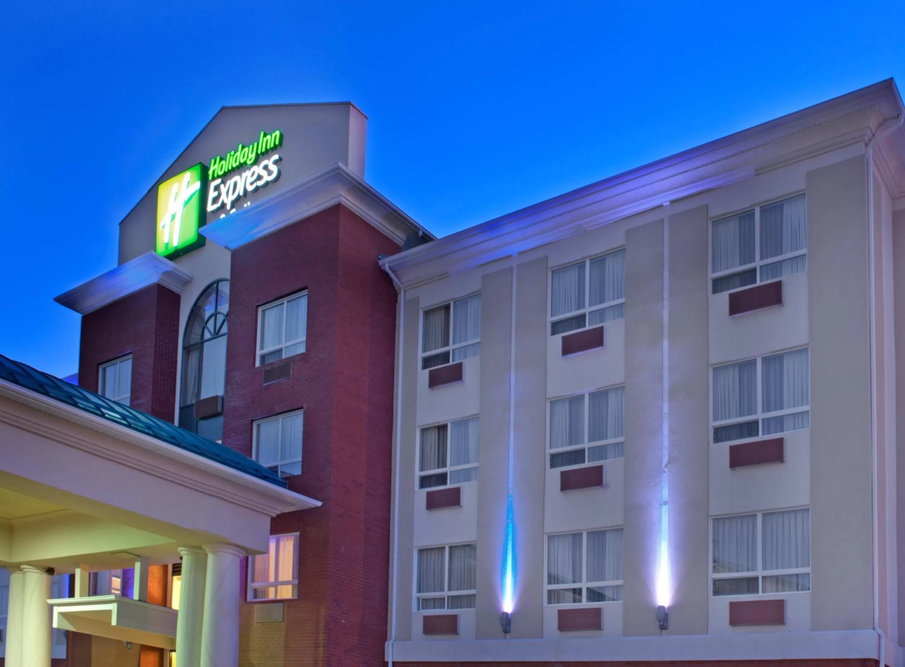 Property building in Holiday Inn Express Hotel & Suites Edson by IHG