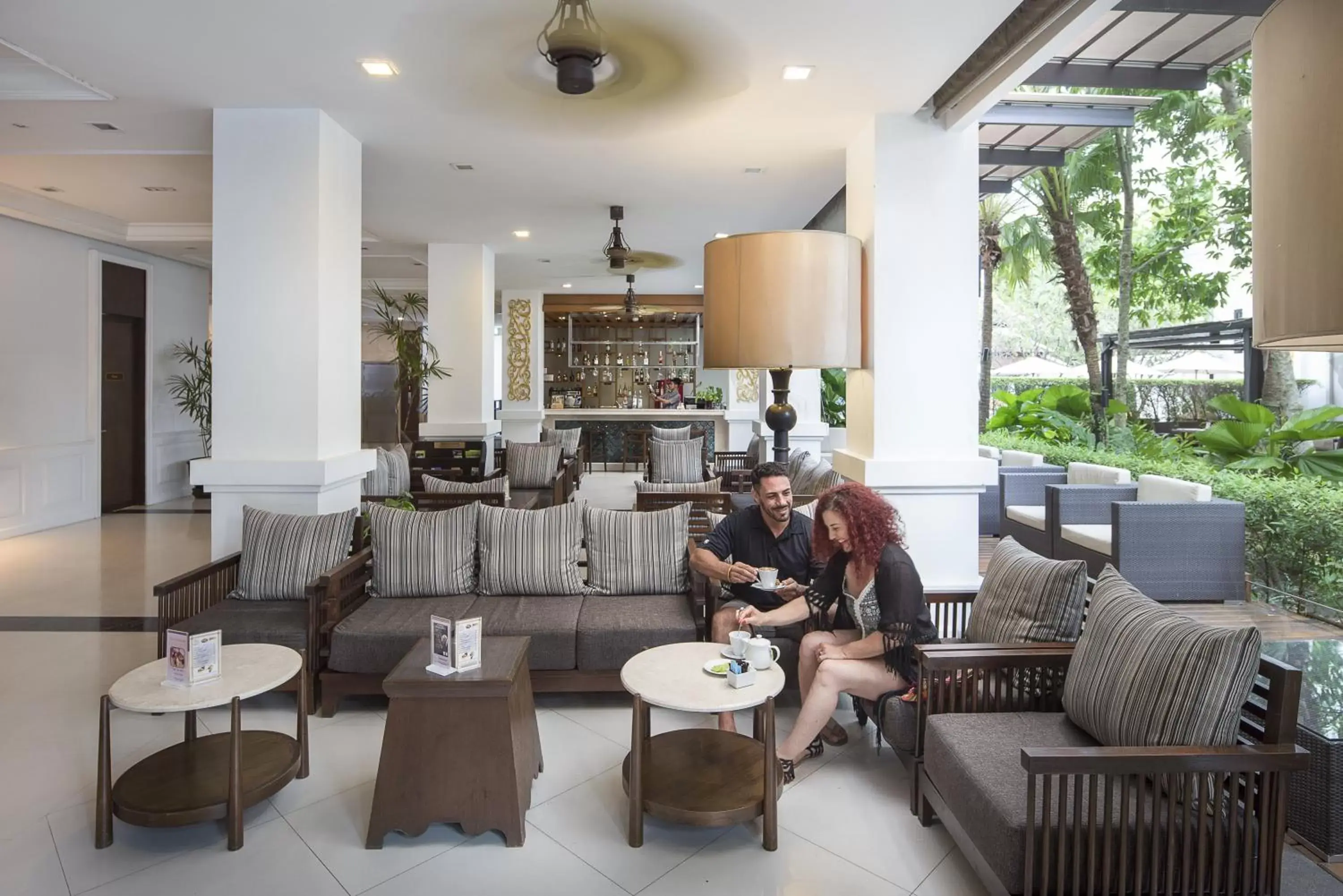 Lounge or bar, Restaurant/Places to Eat in Centara Anda Dhevi Resort and Spa - SHA Plus