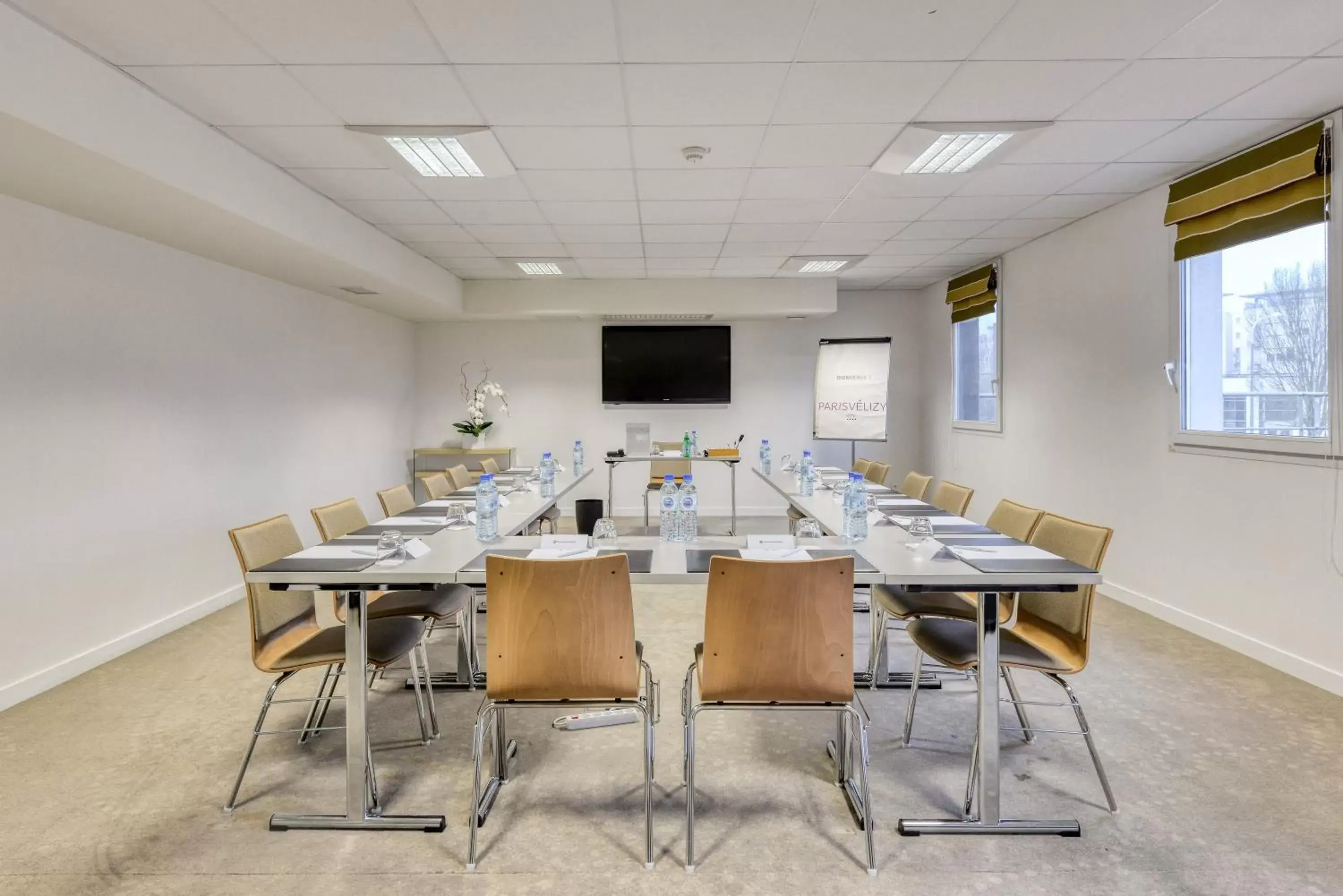 Business facilities in Best Western Plus Paris Velizy