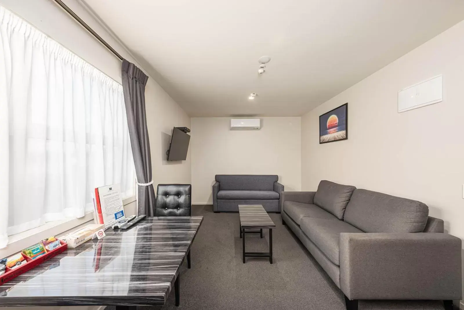 Living room, Seating Area in 311 Motel Riccarton