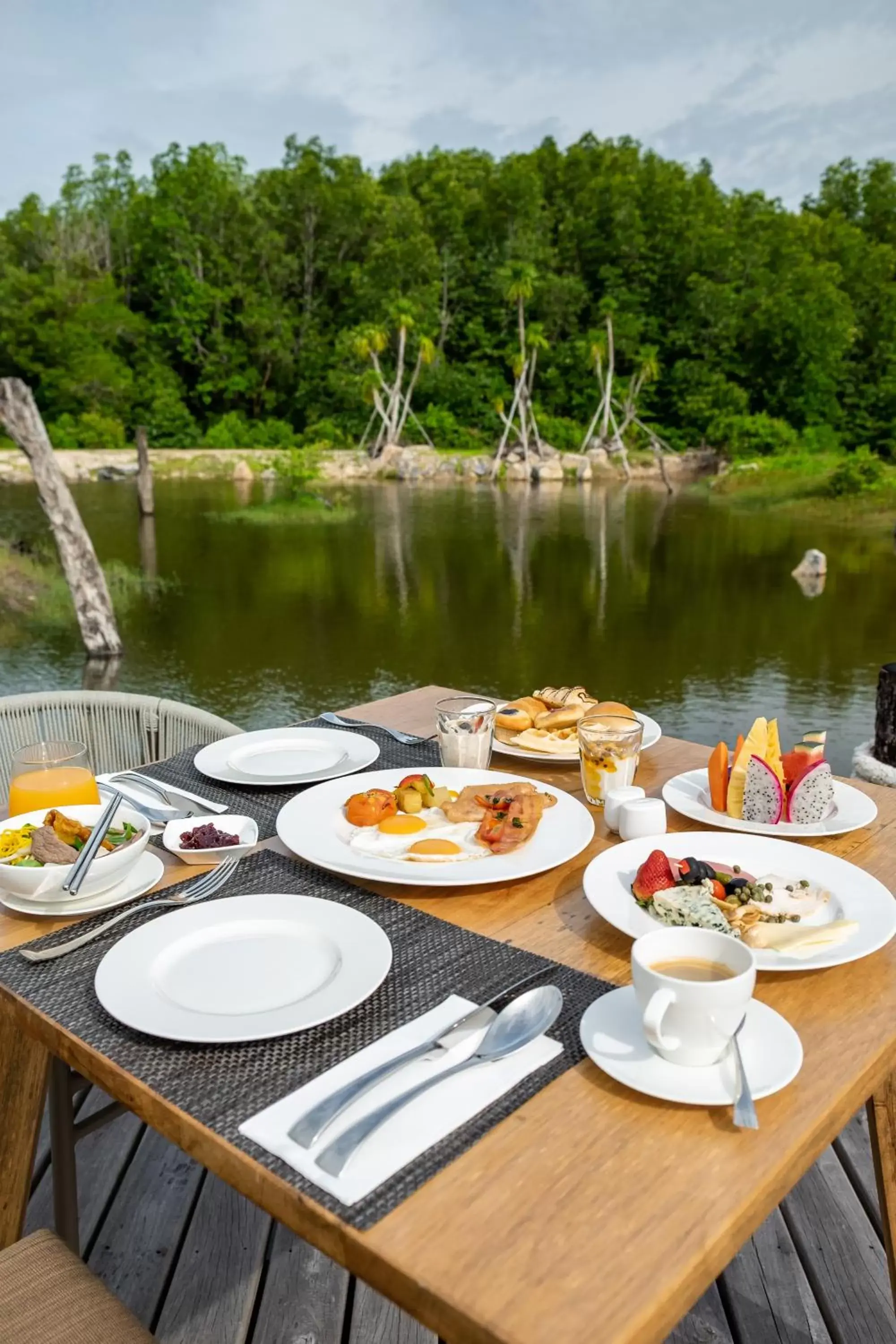 Breakfast in Venice Krabi Villa Resort Breakfast in Venice Krabi Villa Resort