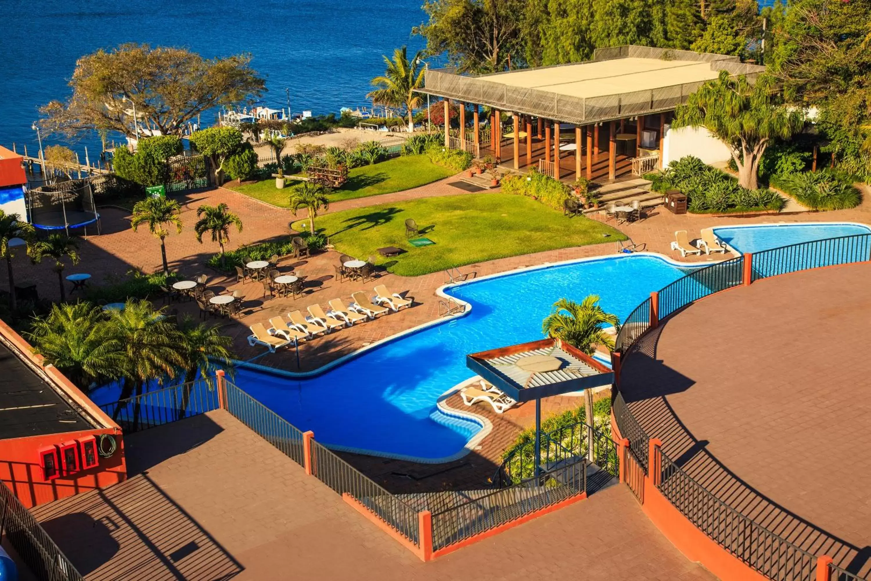 Lake view, Pool View in Porta Hotel del Lago