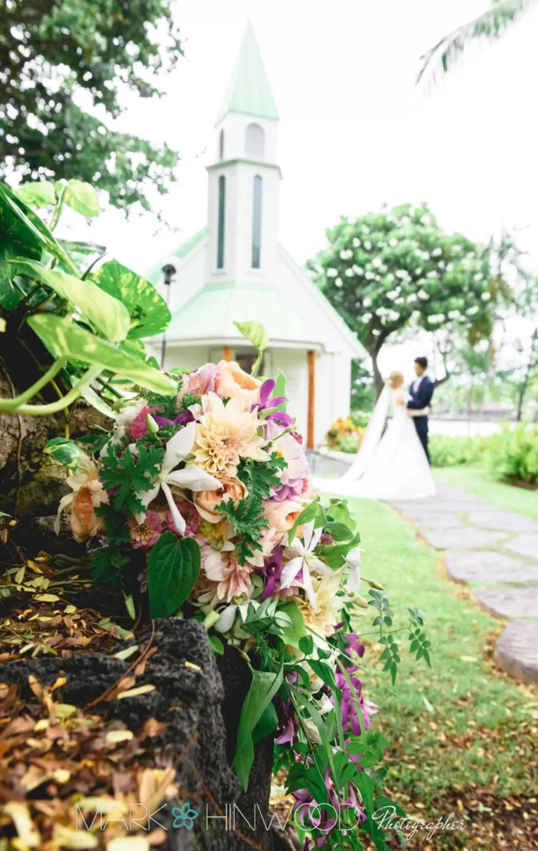 wedding in Outrigger Kona Resort and Spa