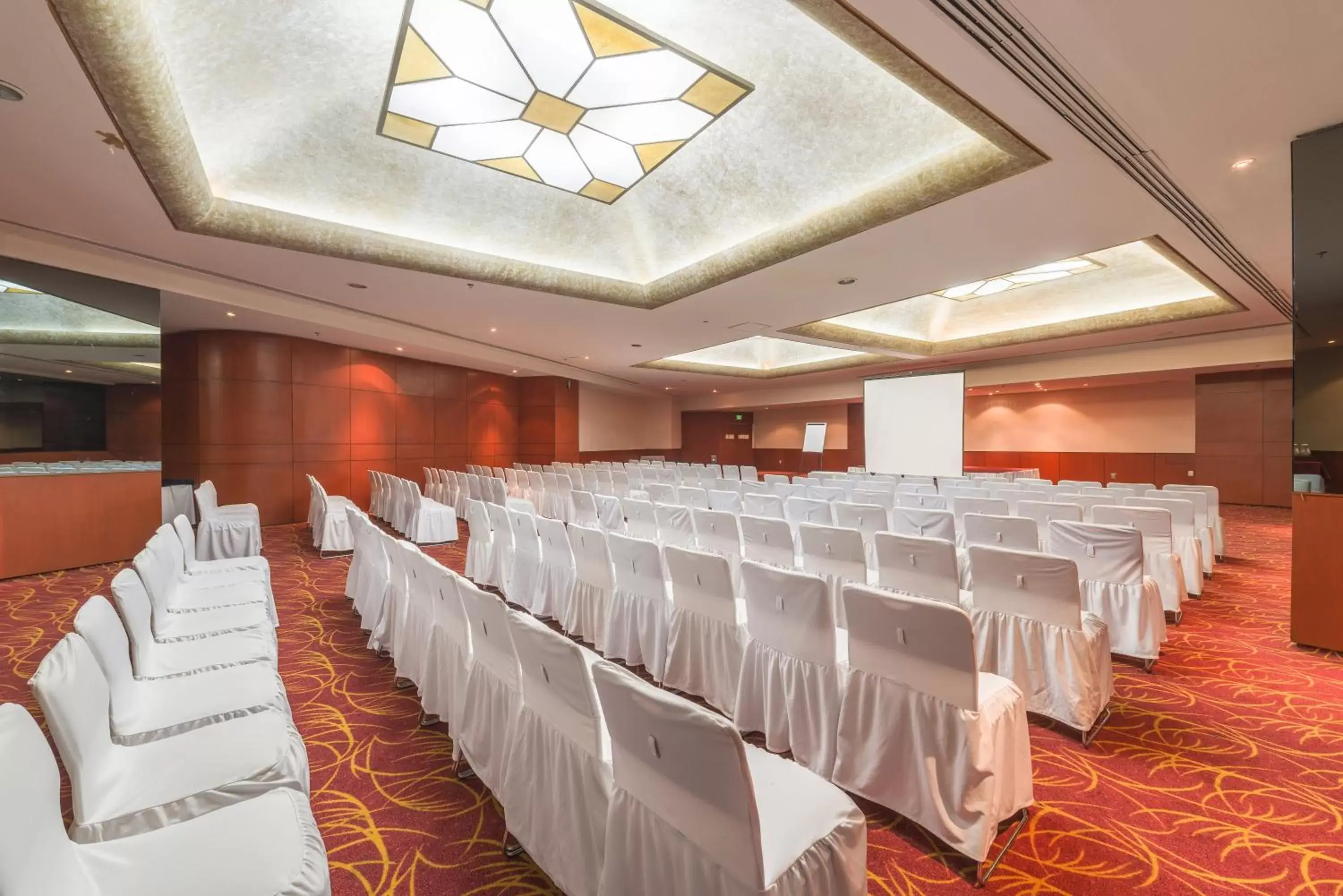 Meeting/conference room, Banquet Facilities in Holiday Inn Guadalajara Select, an IHG Hotel