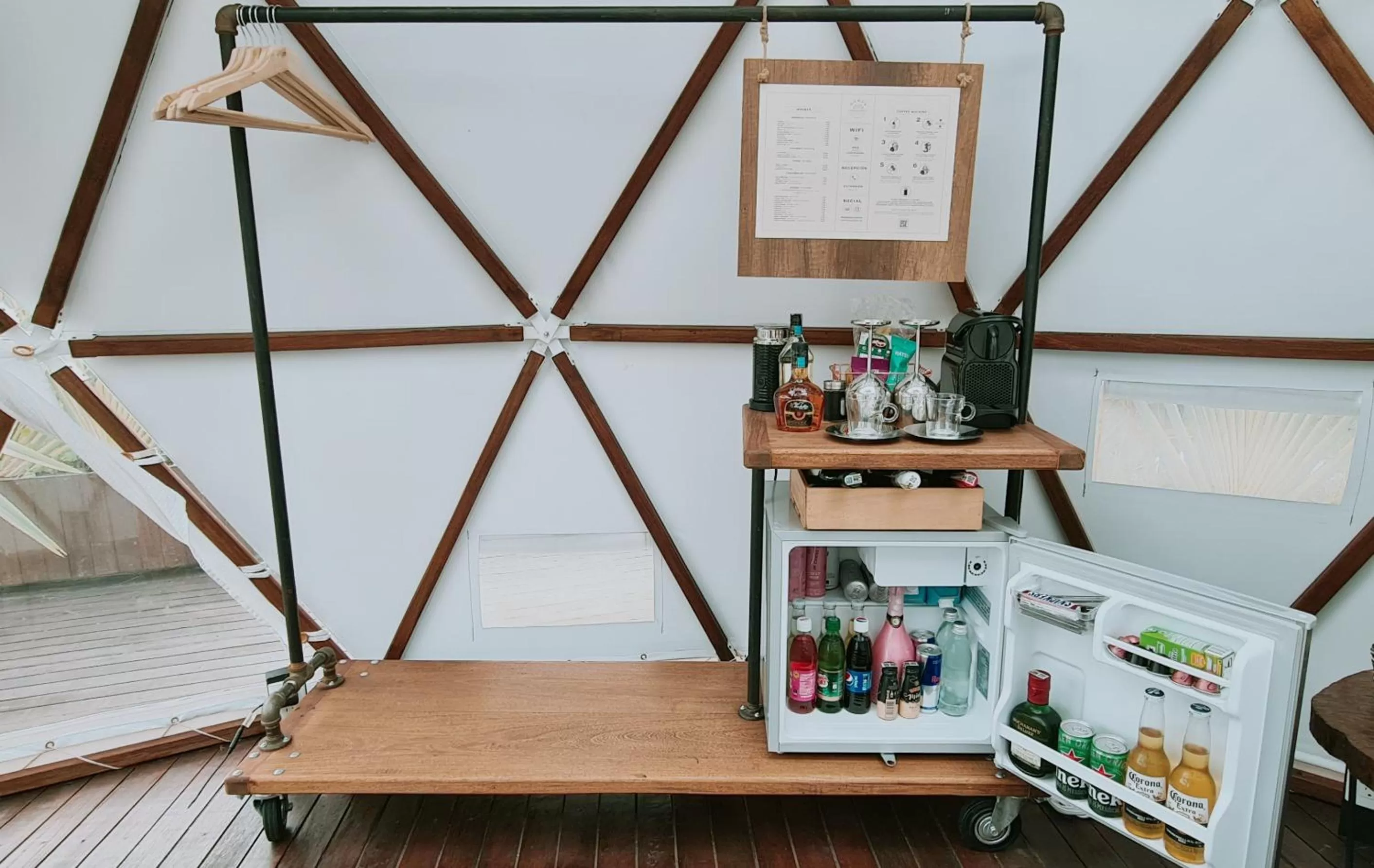 Coffee/tea facilities, Bed in Domus Glamping Guatapé