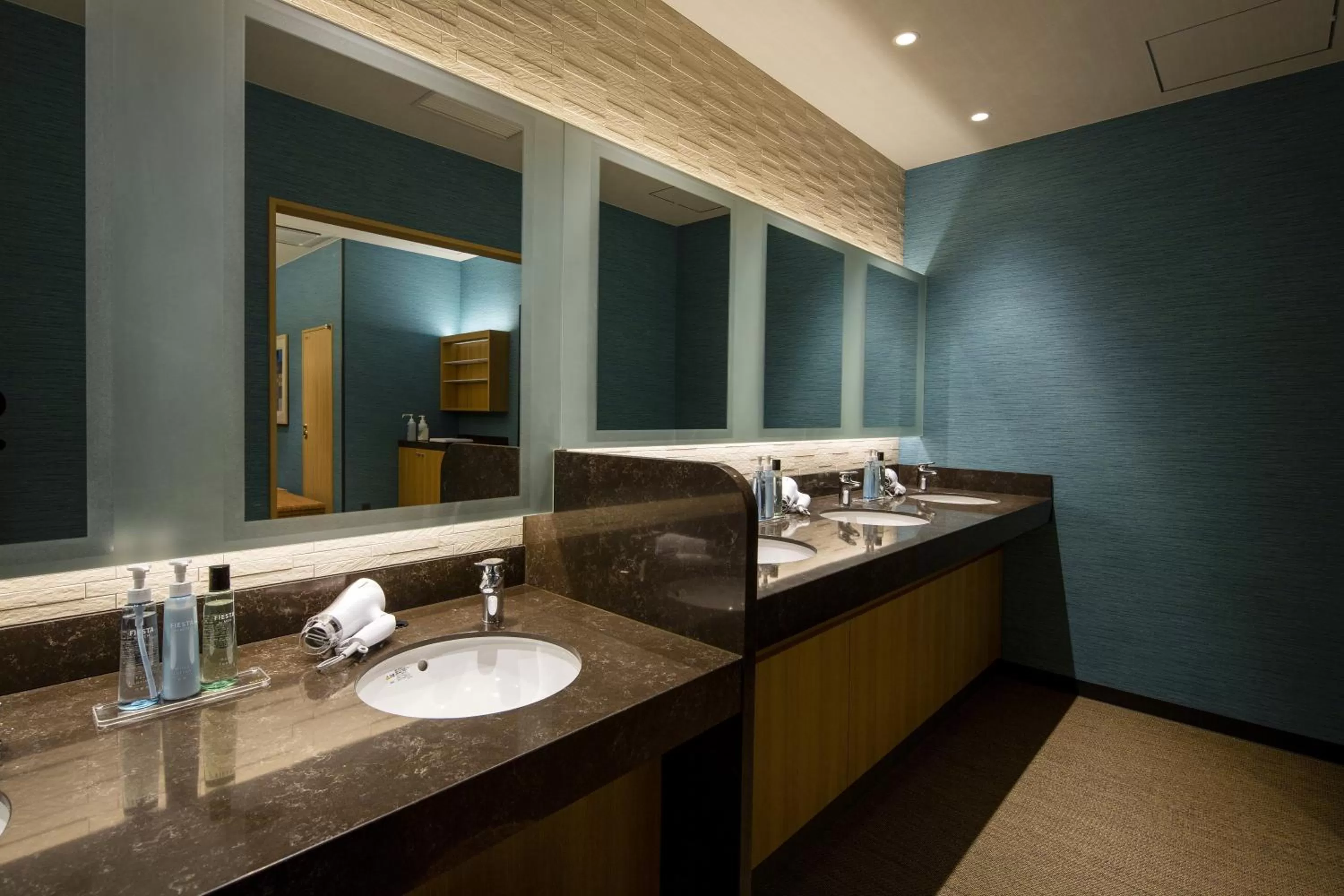 Area and facilities in Hotel Monterey Kobe