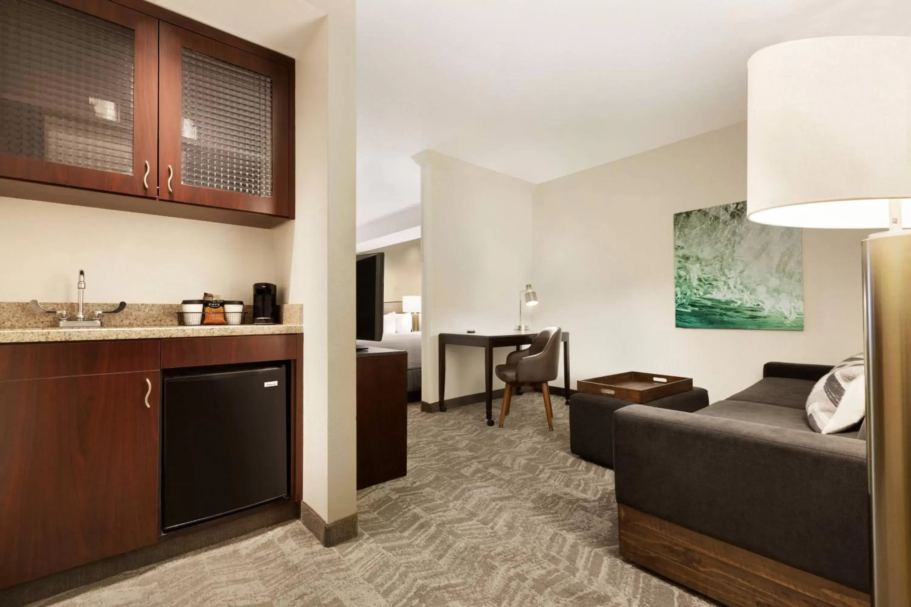 Bedroom, Kitchen/Kitchenette in Springhill Suites by Marriott West Palm Beach I-95