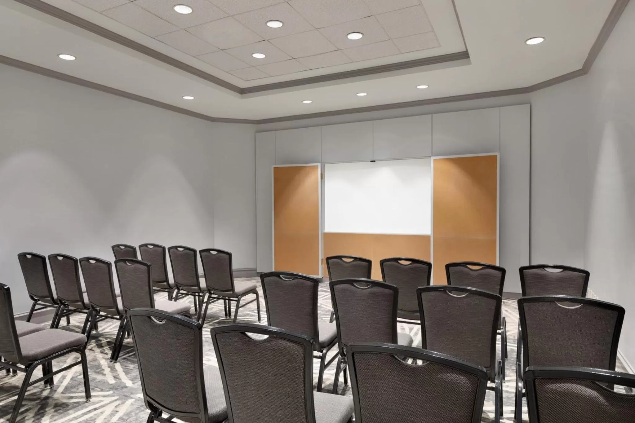 Meeting/conference room in Crowne Plaza College Park - Washington DC by IHG