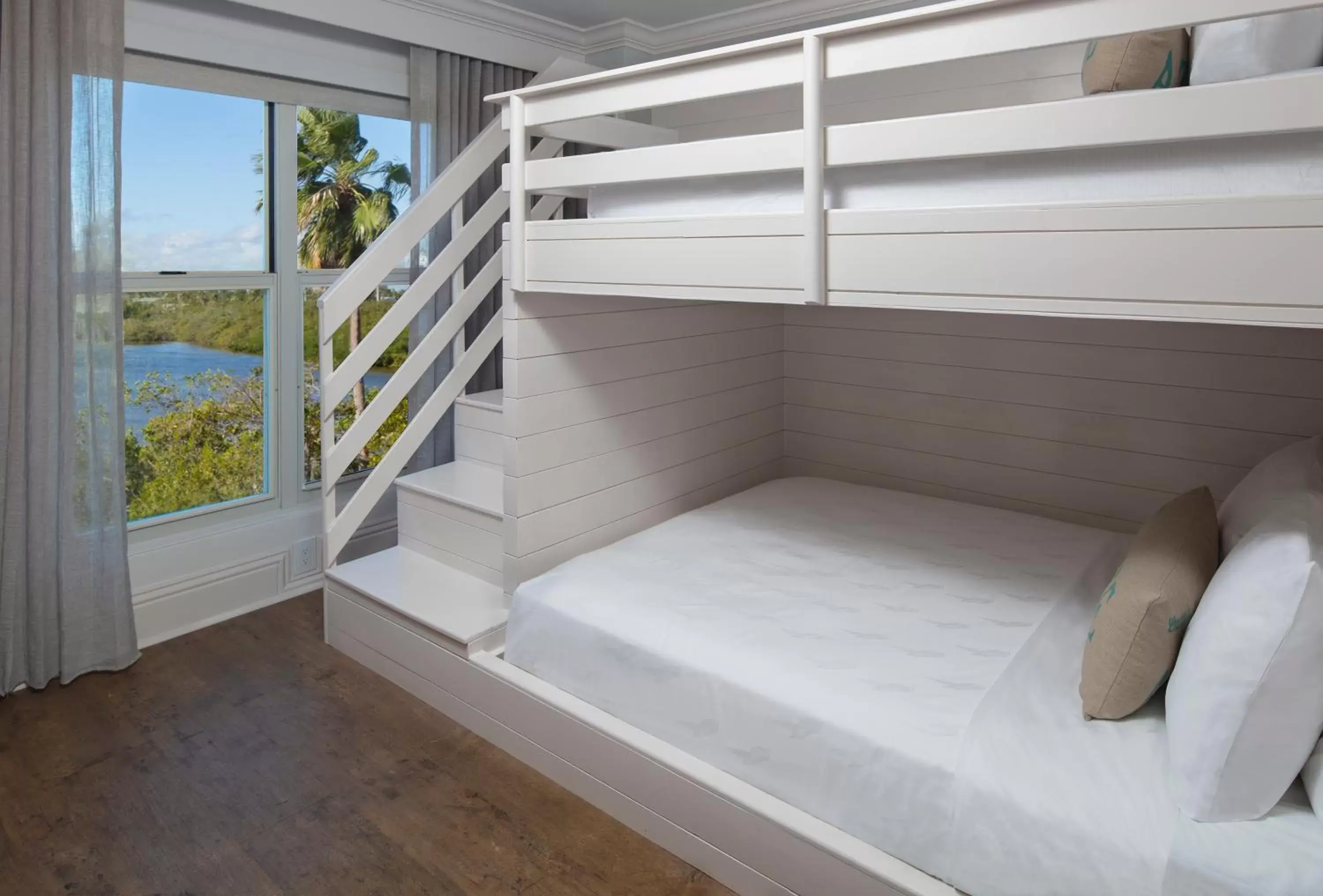 bunk bed in Margaritaville Beach House Key West
