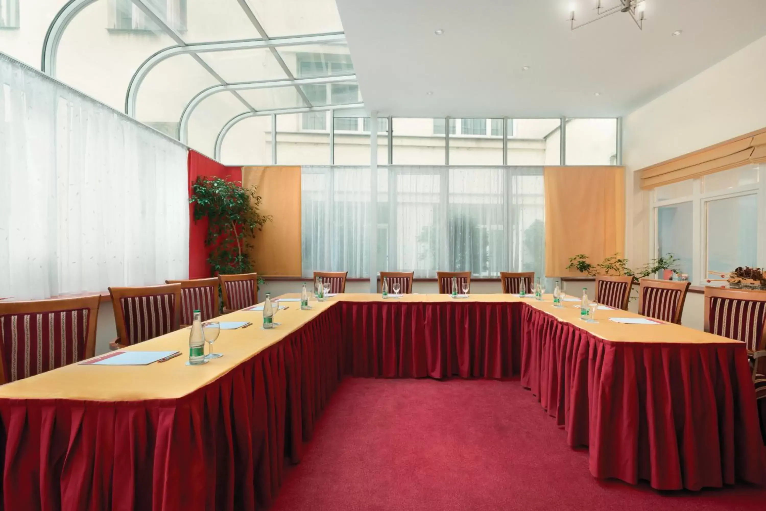 Meeting/conference room in Ramada Prague City Centre