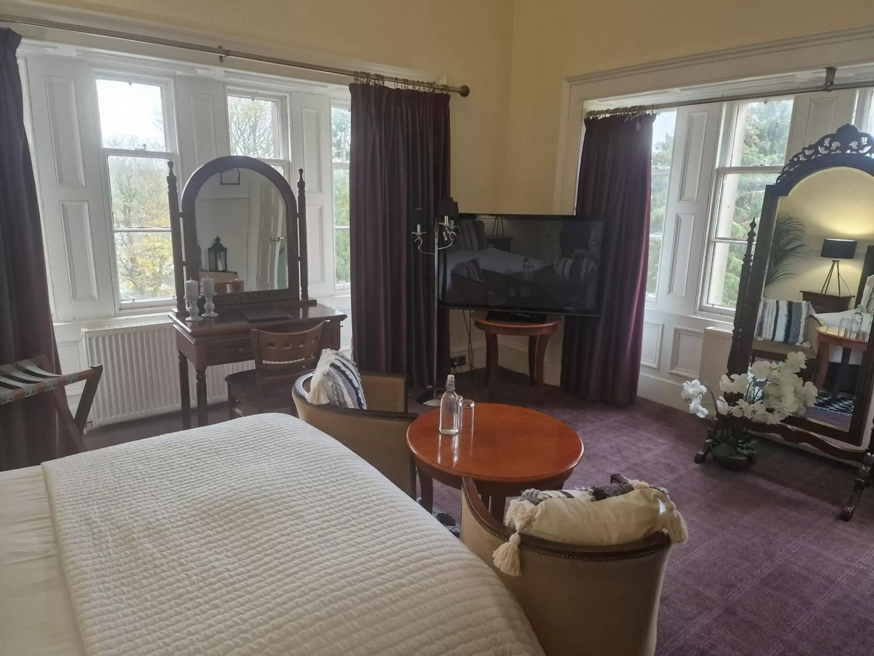 Seating Area in Mansfield House Hotel