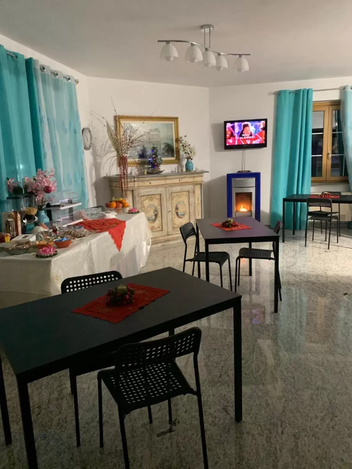 Restaurant/Places to Eat in B & B Villa Fiorella