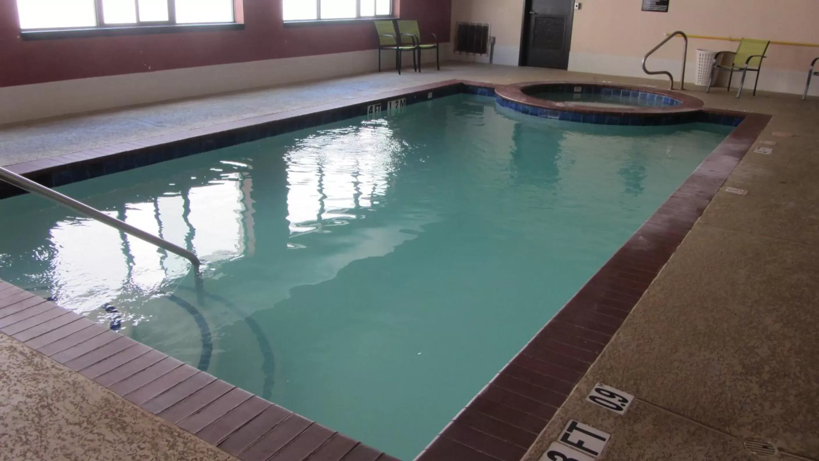 Swimming Pool in Days Inn by Wyndham Kemah