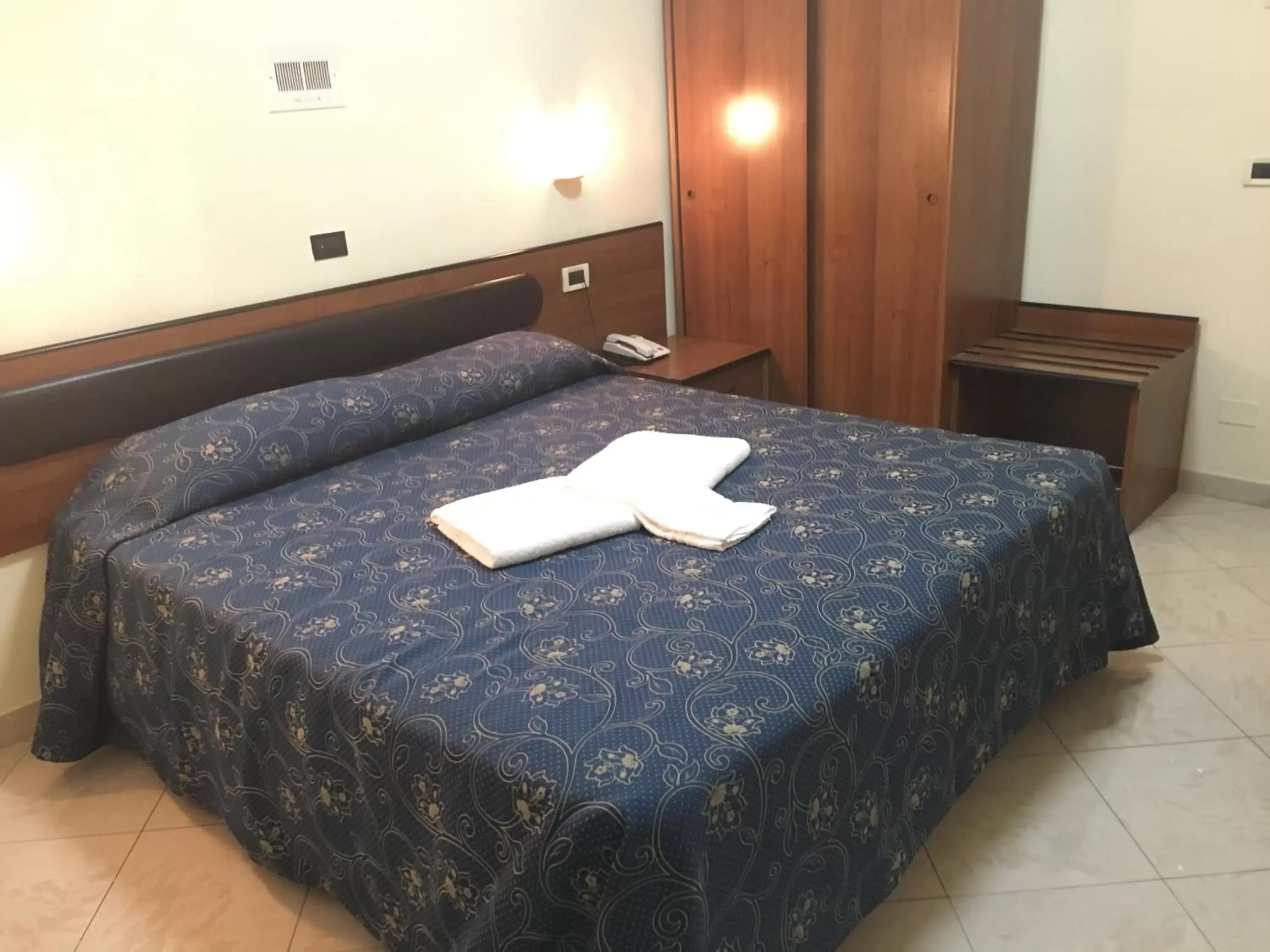Bed in Hotel Positano