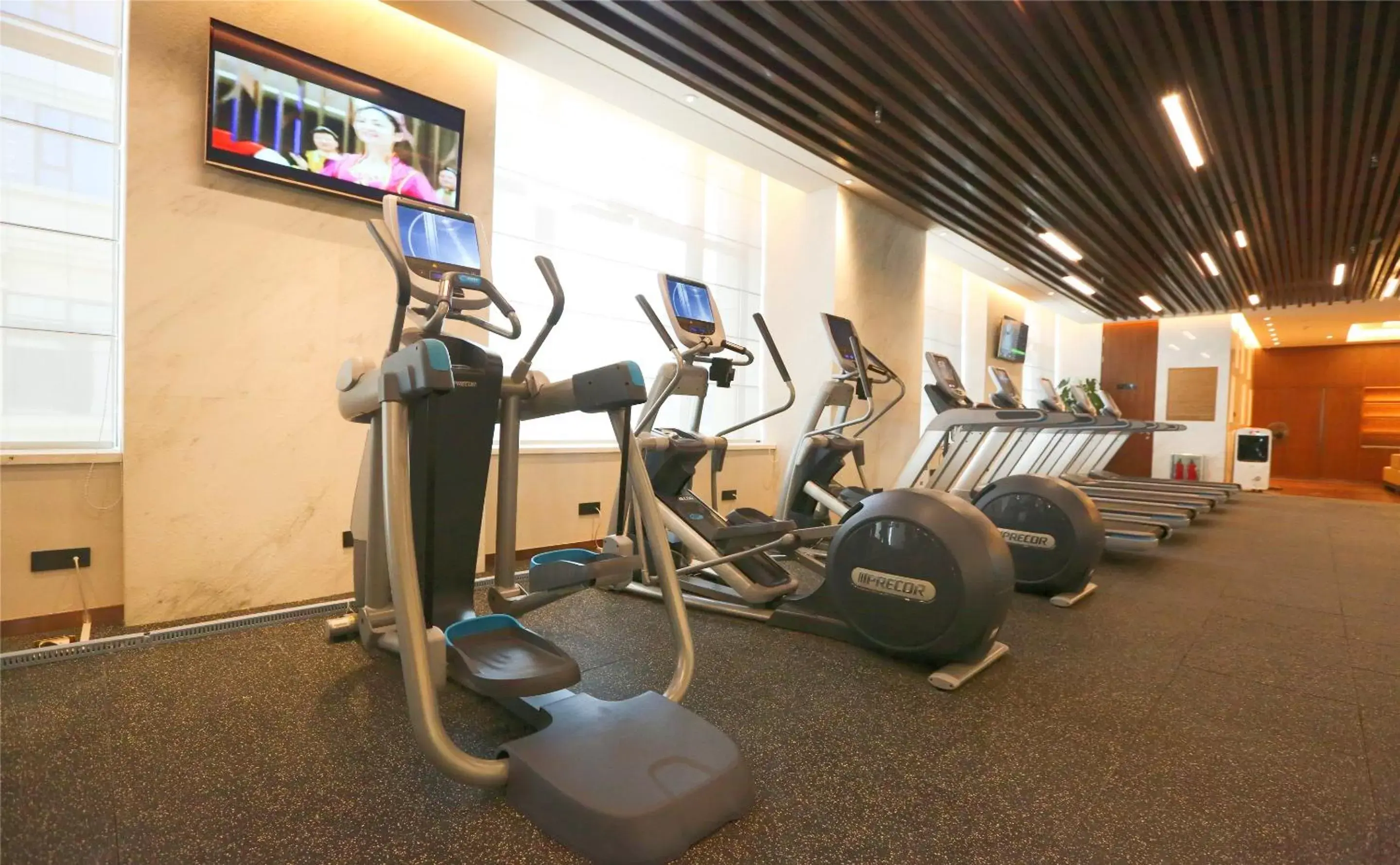 Fitness centre/facilities in Hilton Urumqi Fitness centre/facilities in Hilton Urumqi
