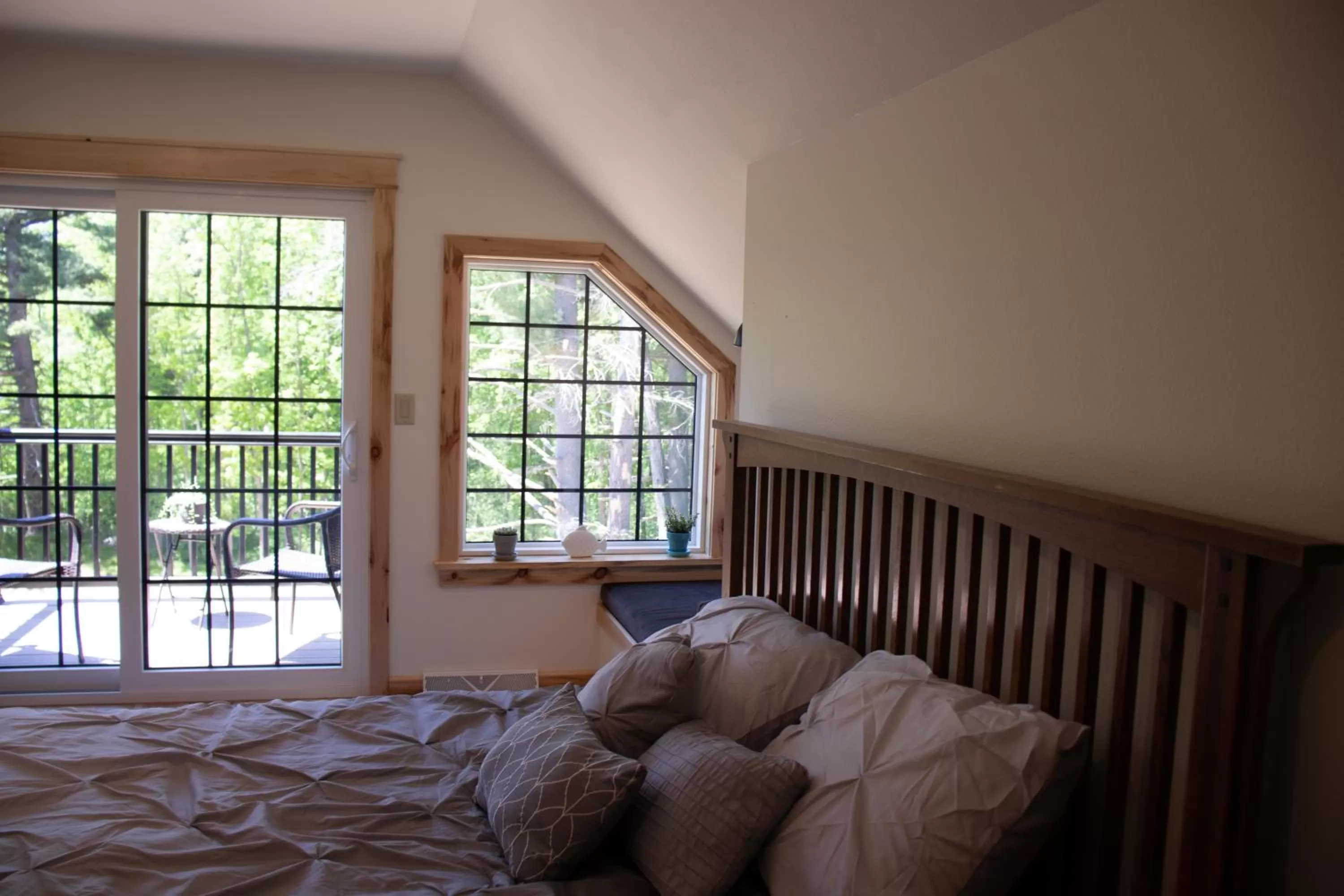 Bed in Inn at the River