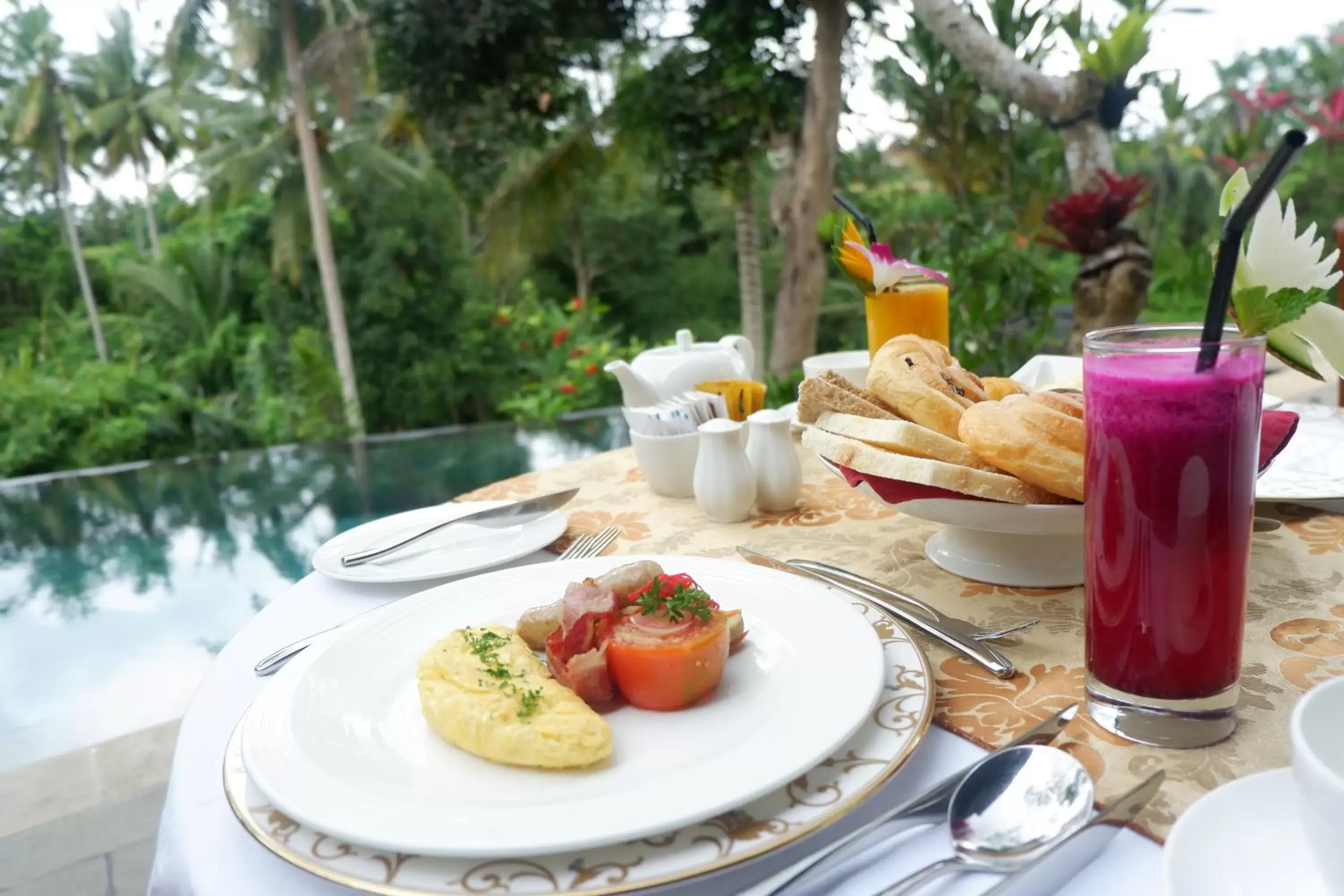 Breakfast in Dwaraka The Royal Villas