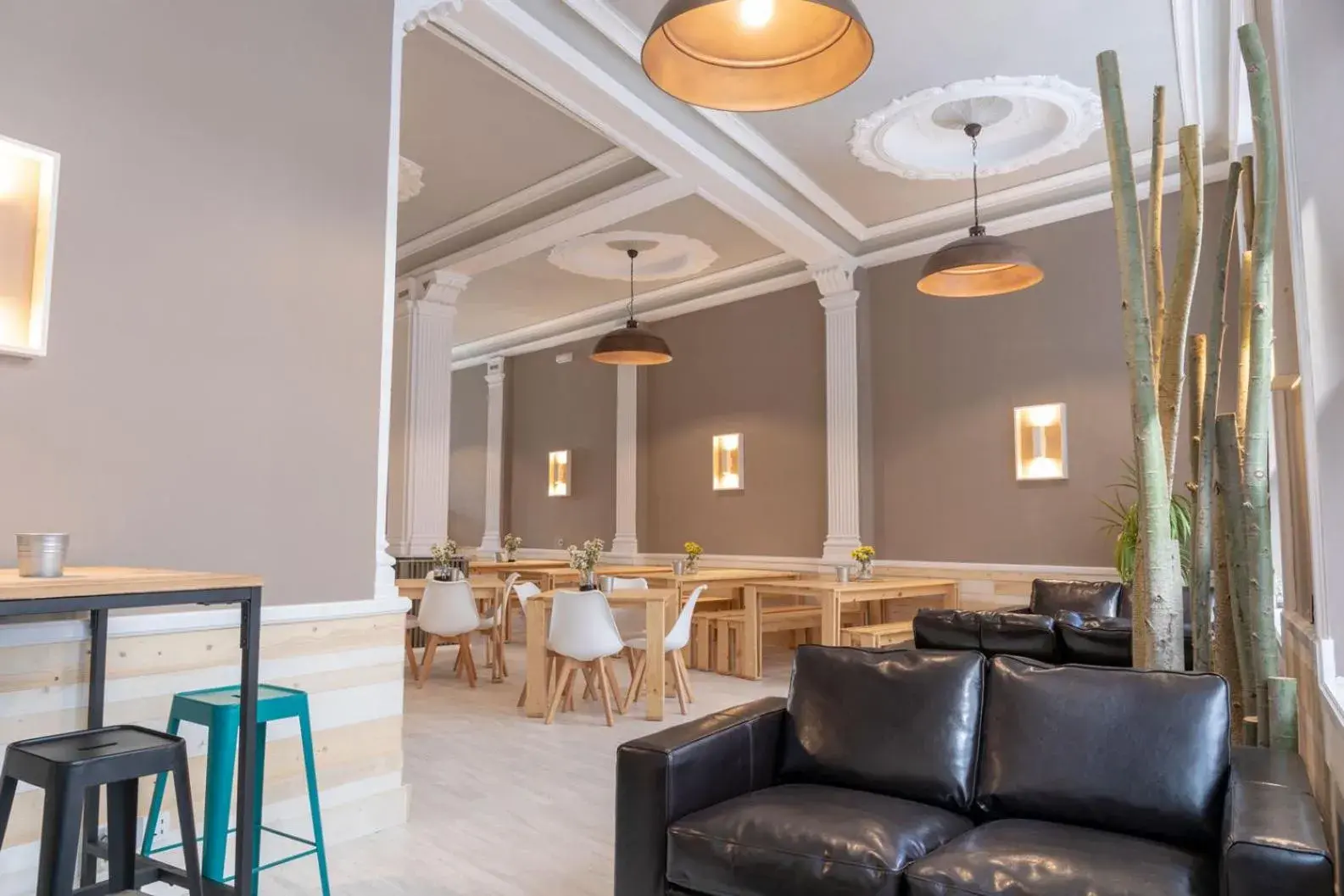 Lounge or bar, Restaurant/Places to Eat in Hotel Alda Centro Ponferrada