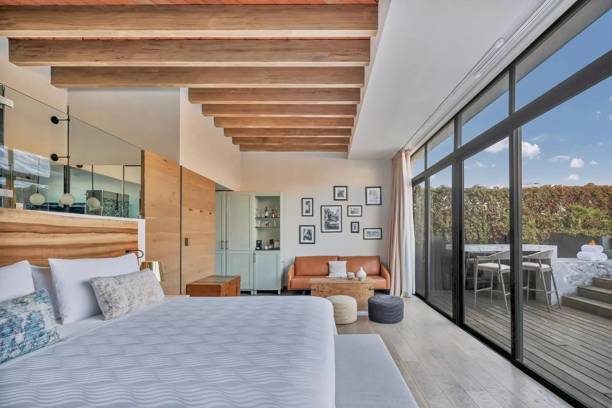 Bedroom, Bed in Live Aqua San Miguel de Allende