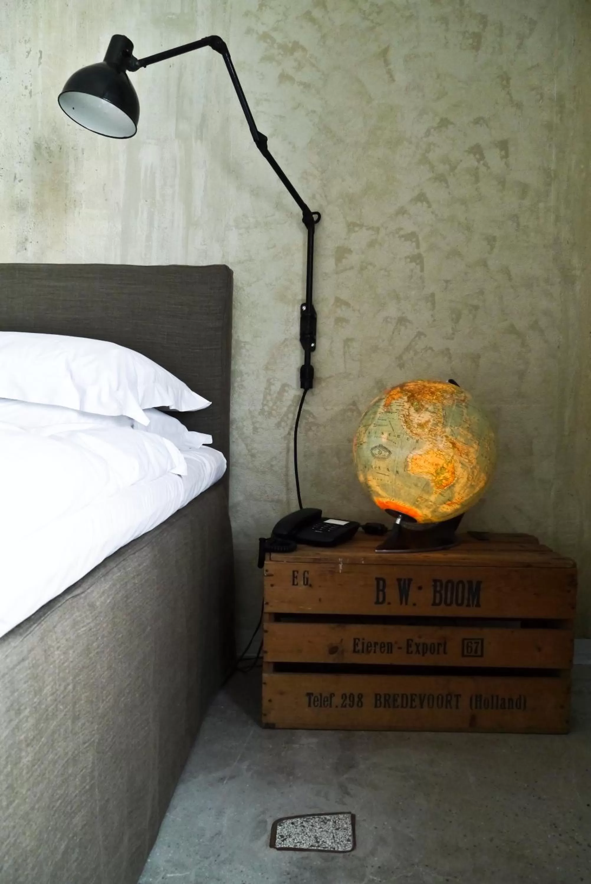 Bed in Speicher7 Hotel