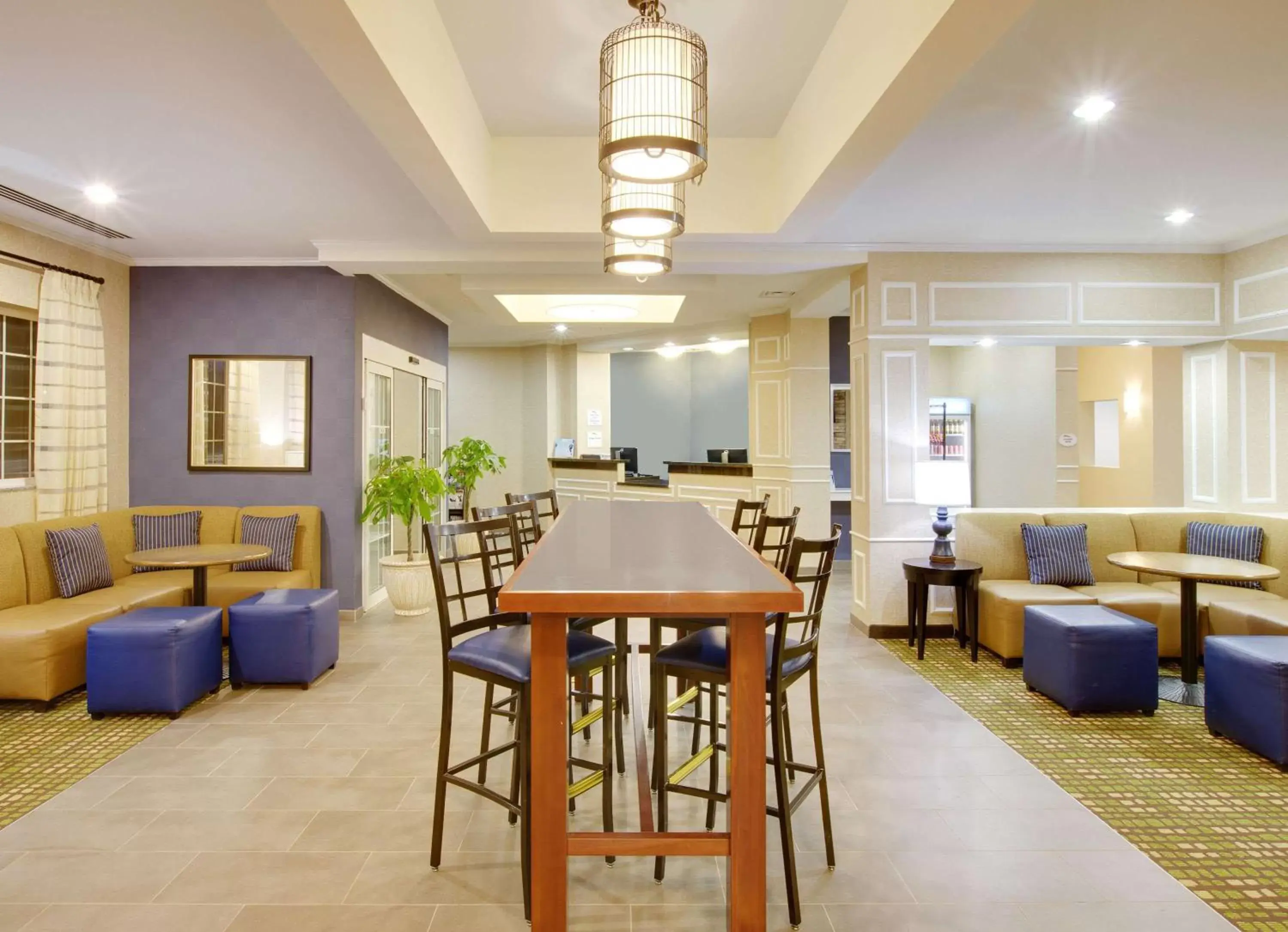 Lobby or reception, Restaurant/Places to Eat in Baymont by Wyndham Big Spring