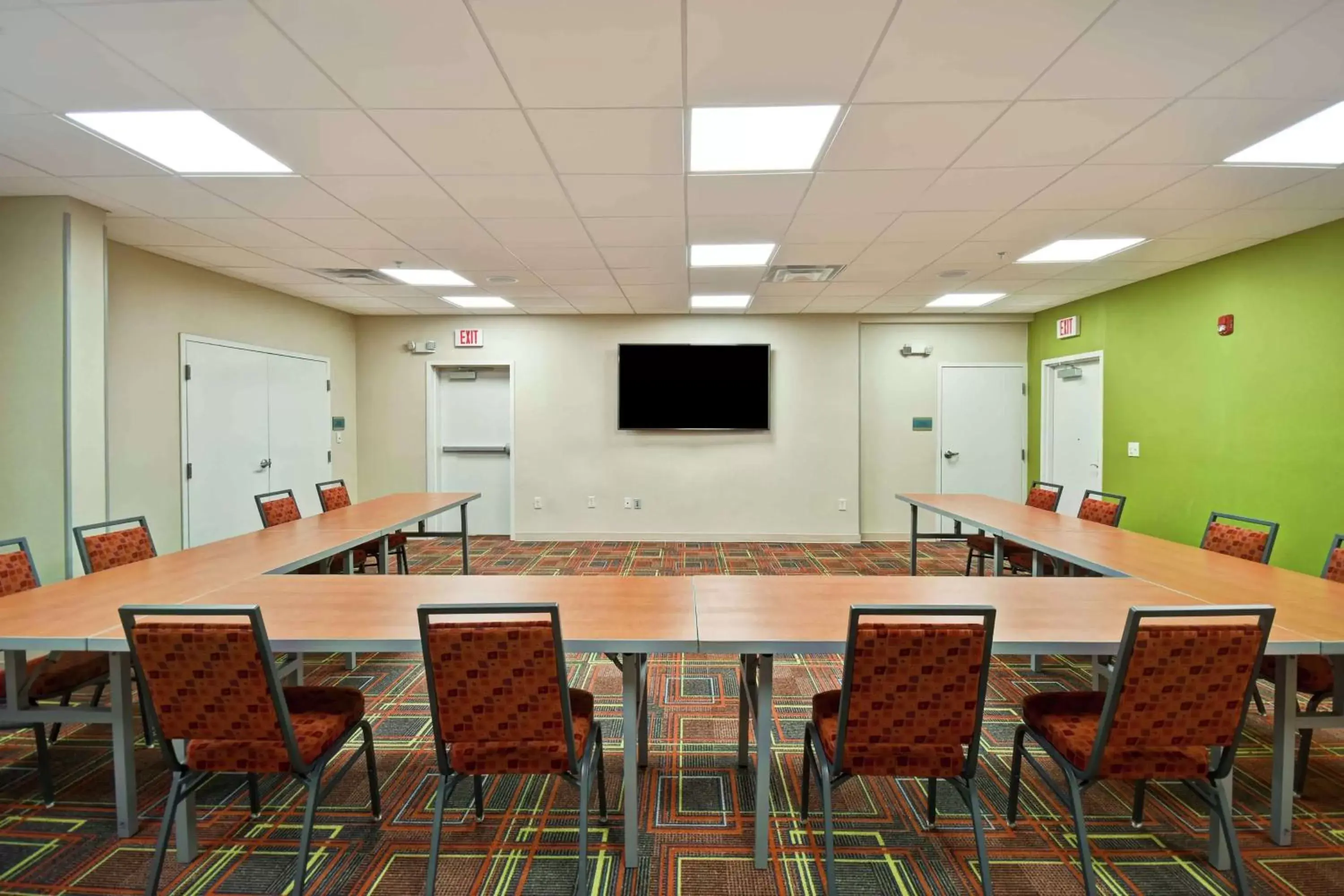 Meeting/conference room in Home2 Suites by Hilton Atlanta Norcross