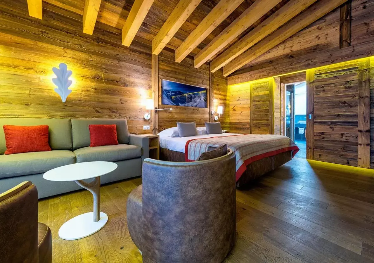 Photo of the whole room, Seating Area in Nendaz 4 Vallées & SPA 4* Superior