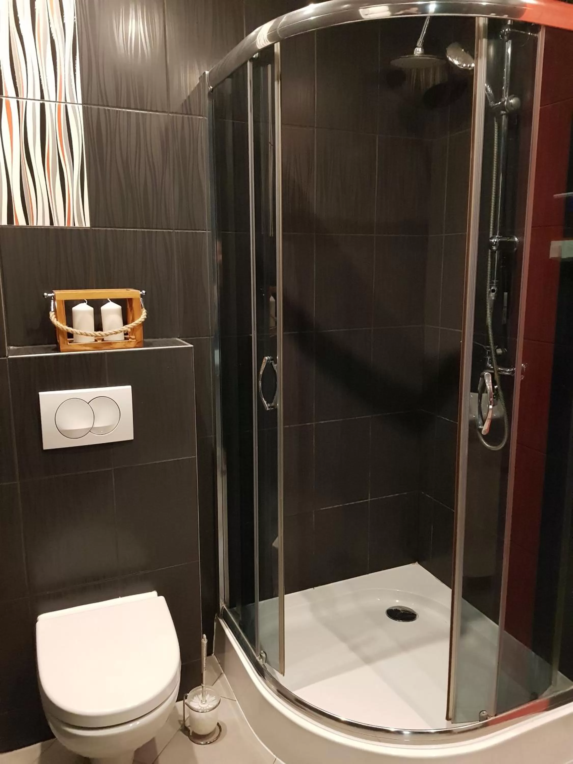 Shower in Pokoje Bakos Radocza