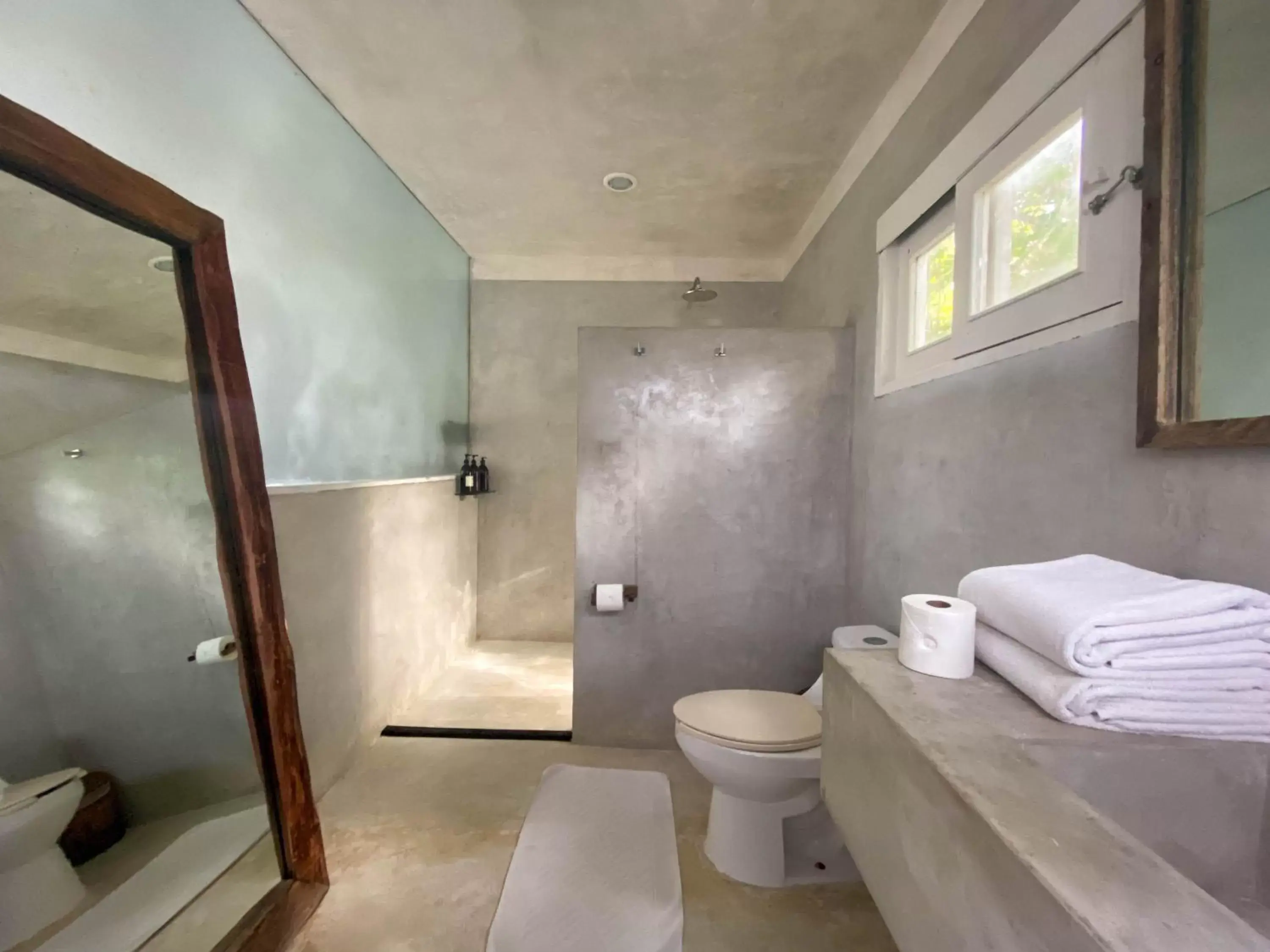 Bathroom in Tuup Tulum Oceanfront or road side rooms