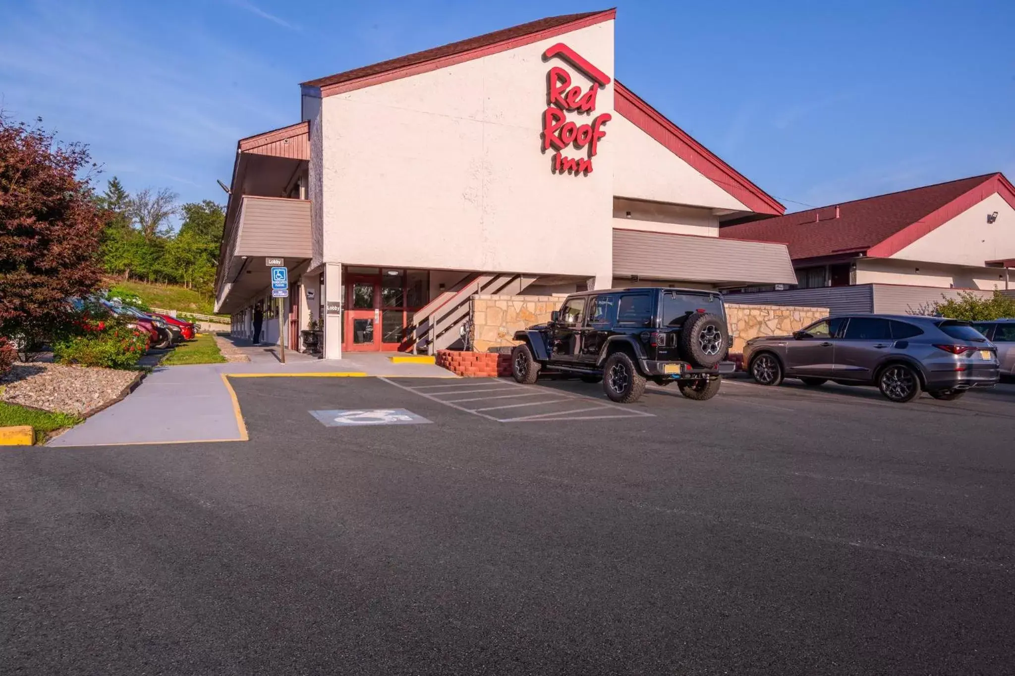 Property Building in Red Roof Inn Binghamton - Johnson City