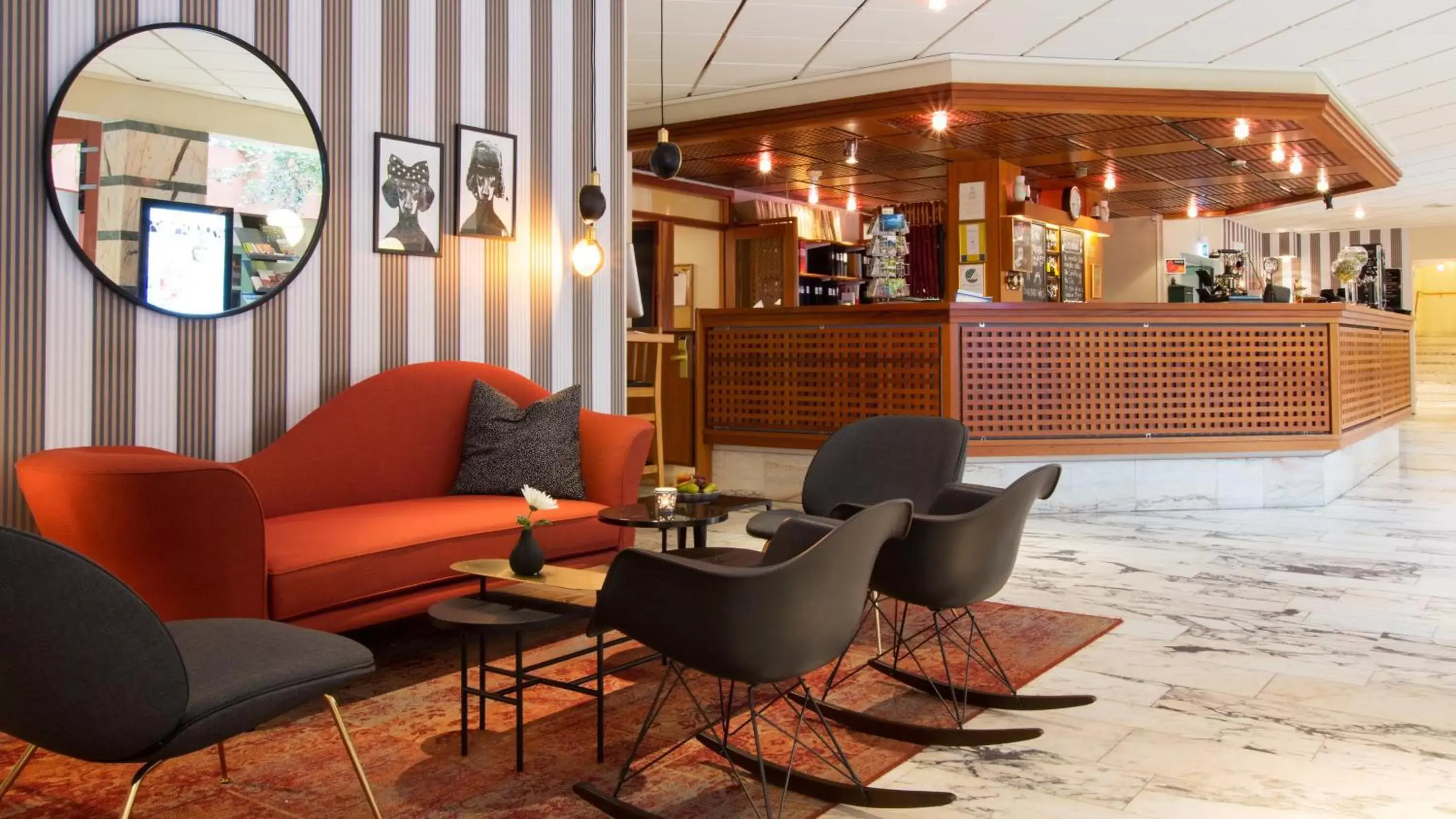 Lobby or reception, Lounge/Bar in Best Western Plus Västerviks Stadshotell