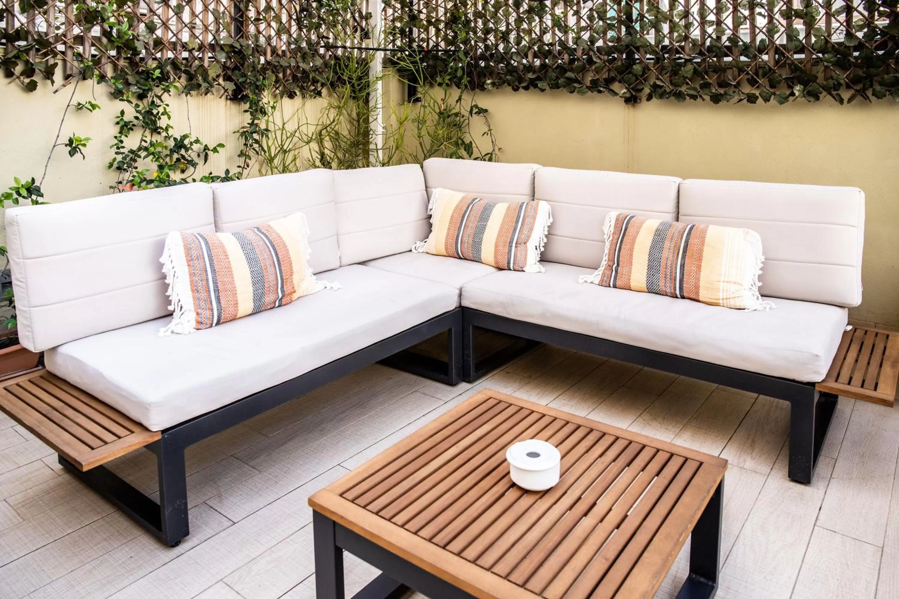 Off site, Seating Area in Zalamera BnB