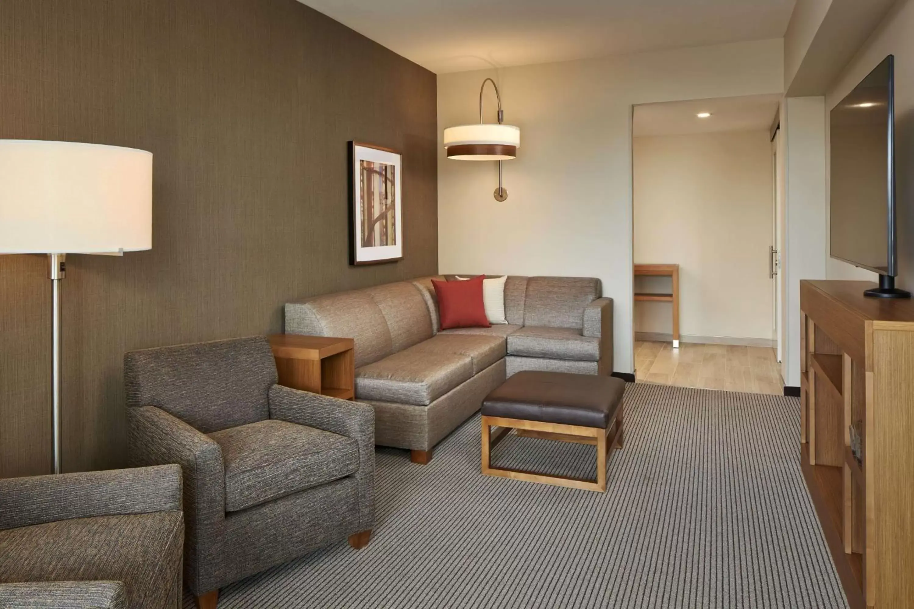 Photo of the whole room, Seating Area in Hyatt Place Evansville
