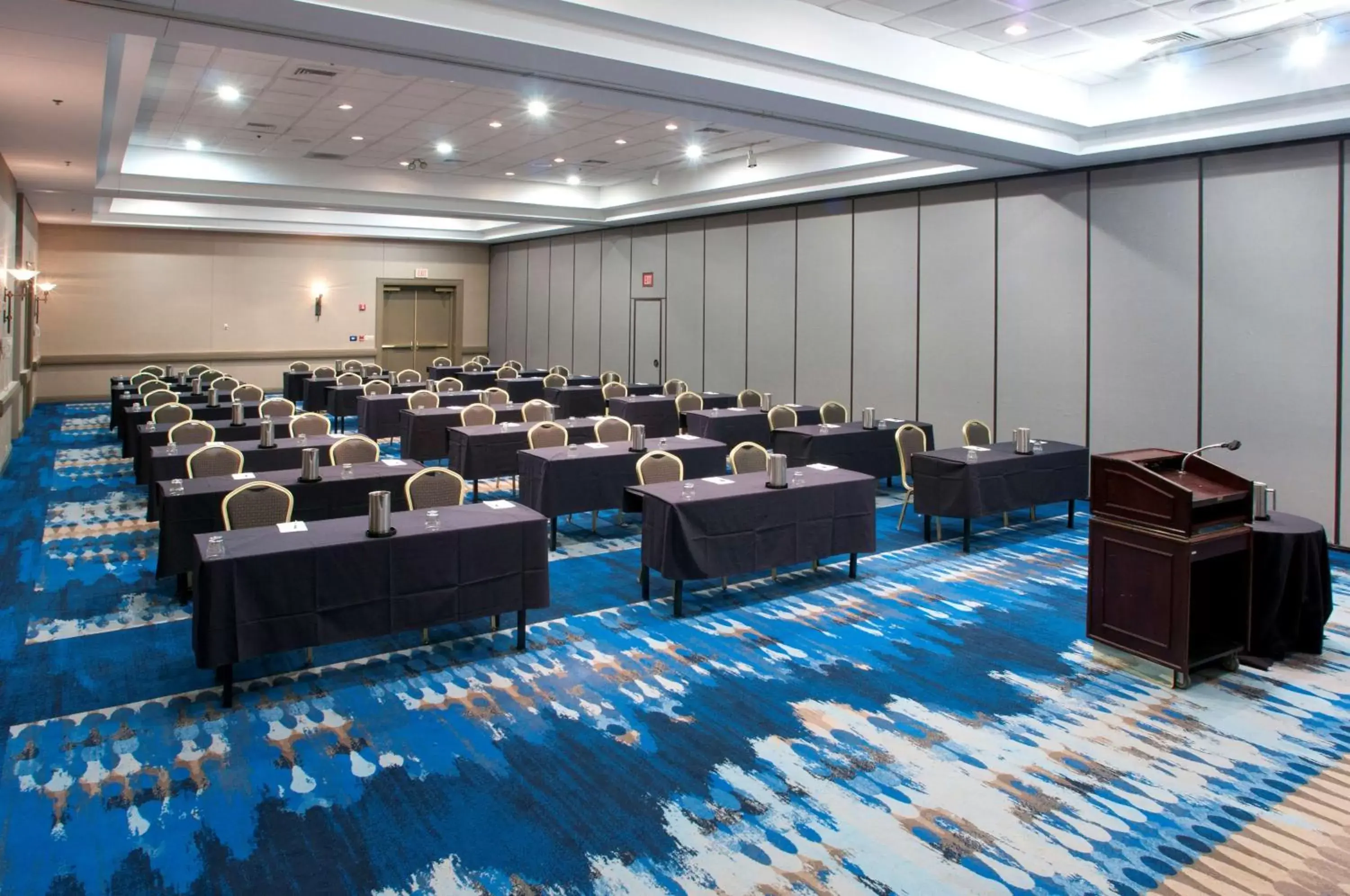 Banquet/Function facilities in Radisson Hotel & Conference Center Green Bay