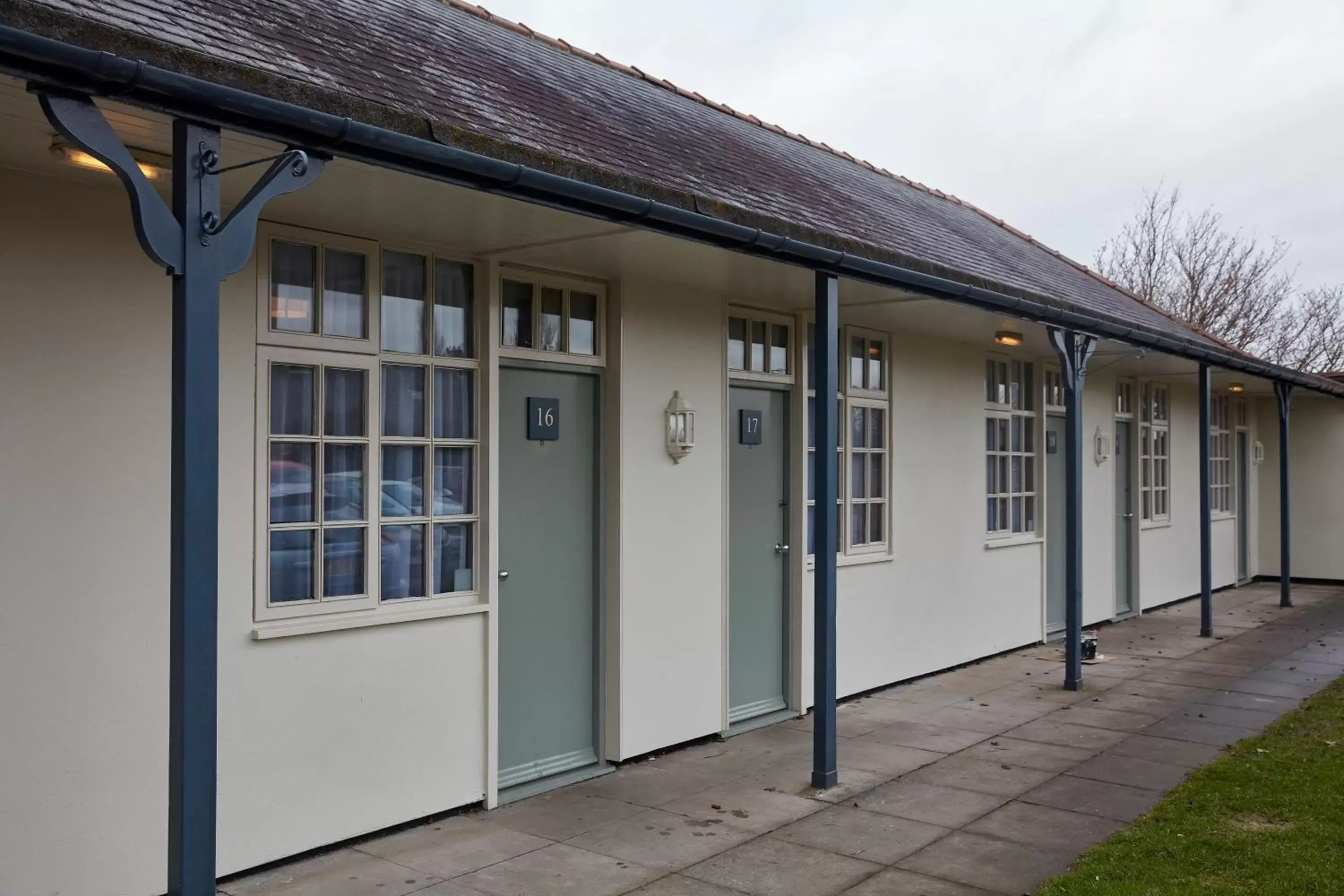 Facade/entrance, Property Building in Ravensworth Arms by Chef & Brewer Collection