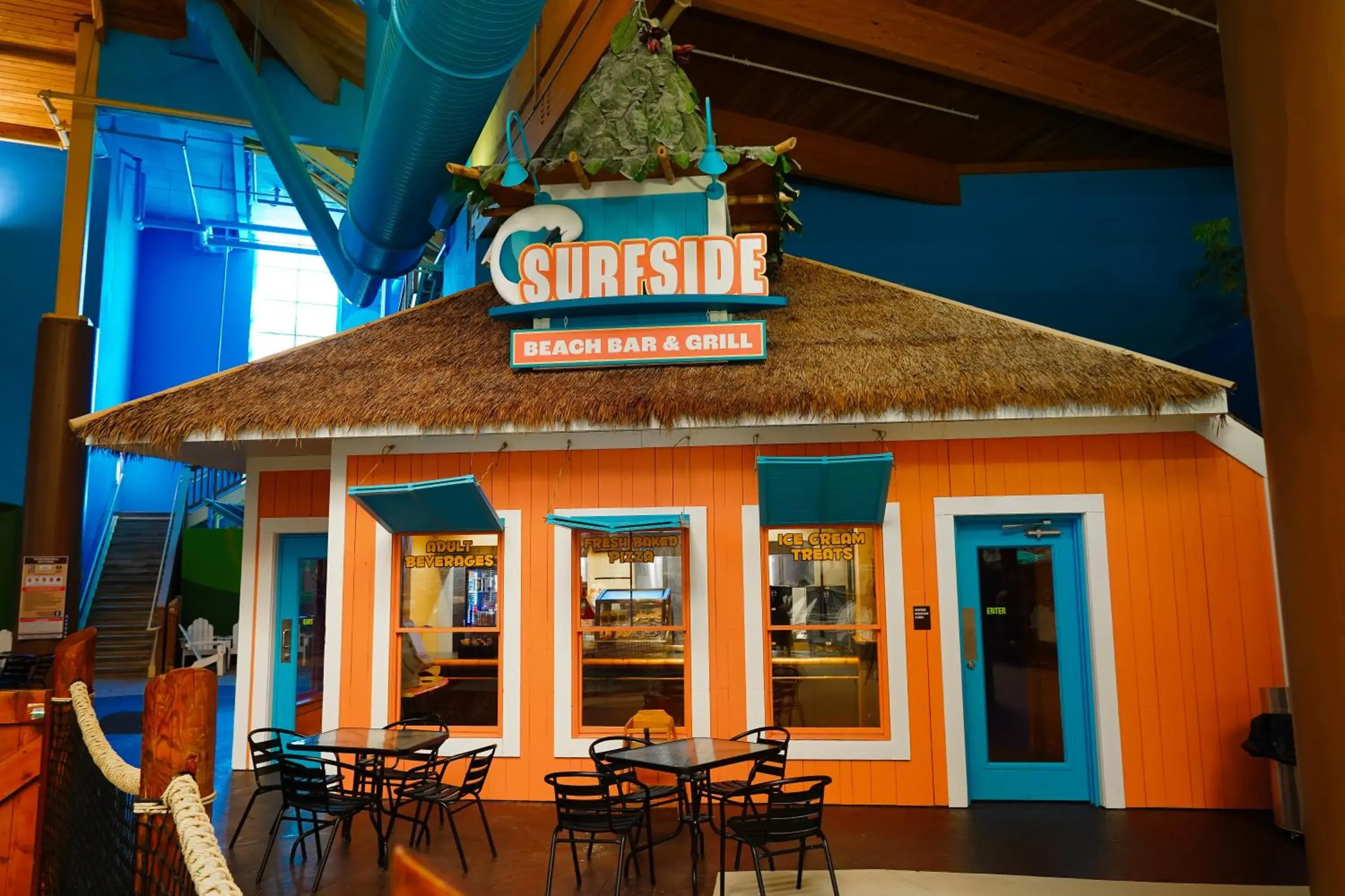 Restaurant/places to eat in Cedar Point Castaway Bay Indoor Water Park