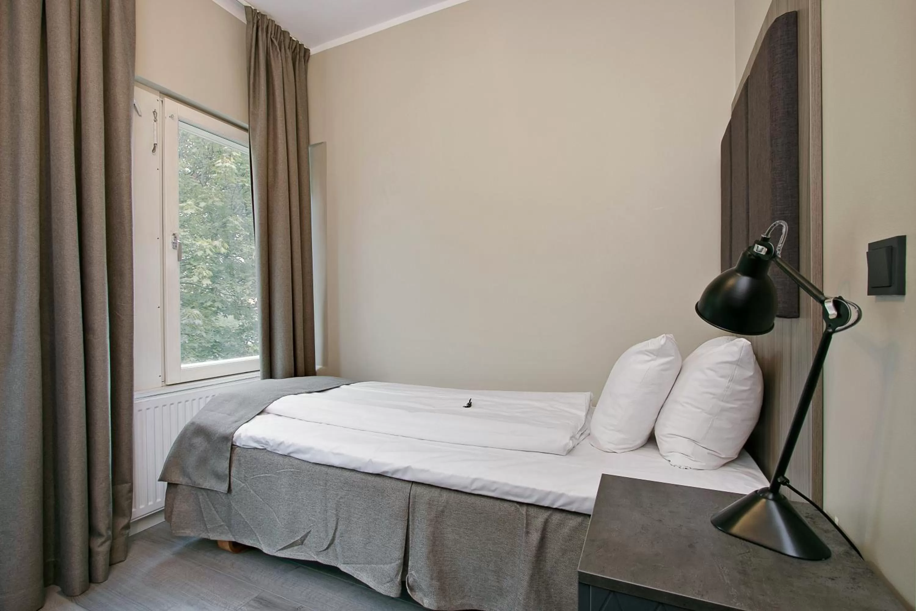 Bed in First Hotel Brommaplan