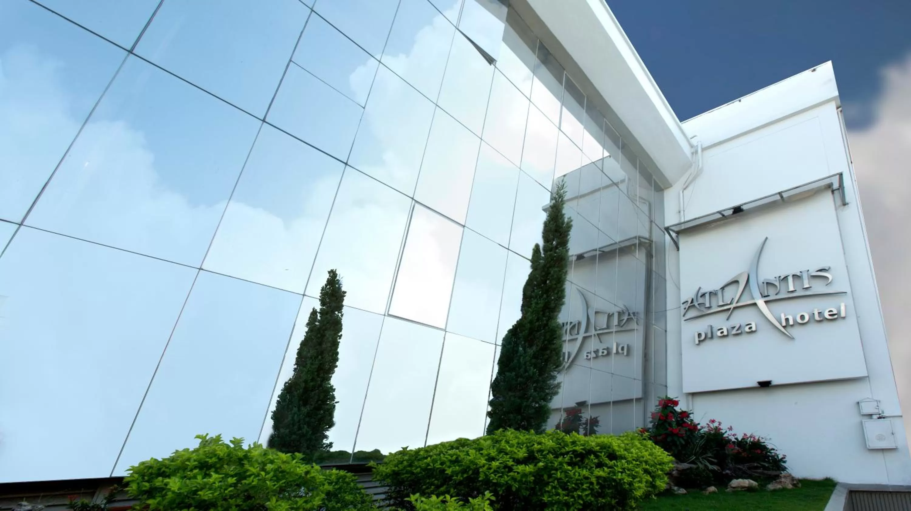 Property building in Atlantis Plaza Hotel Cúcuta